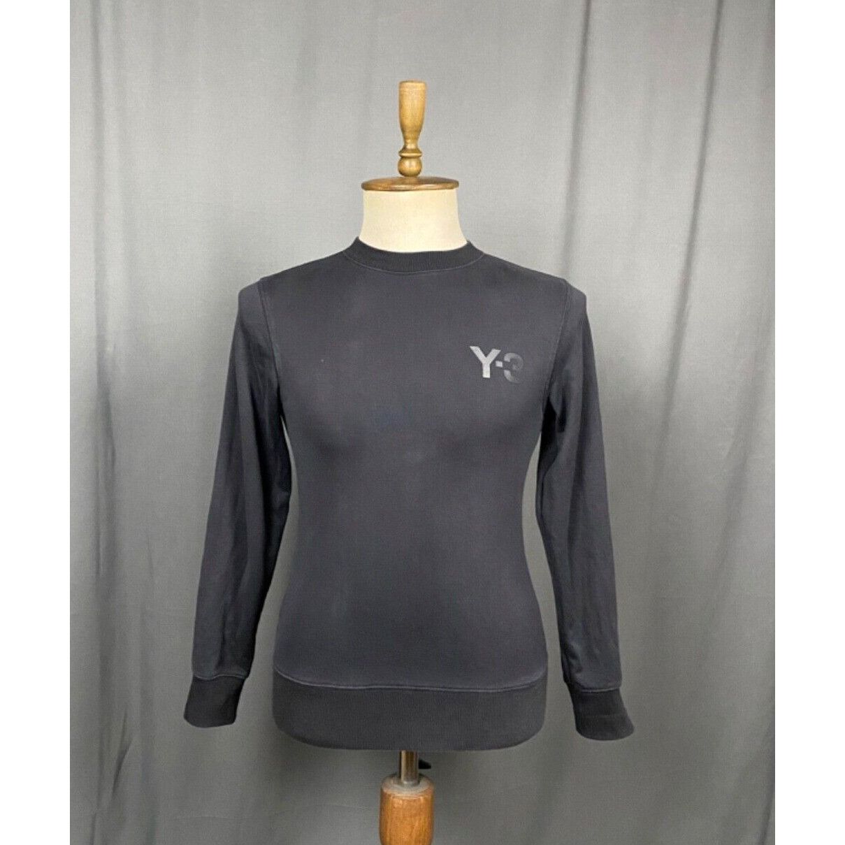 Y-3 Y-3 x Adidas Small Logo Men's Black Crewneck Sweatshirt Swea Size US XS / EU 42 / 0 - 1 Thumbnail