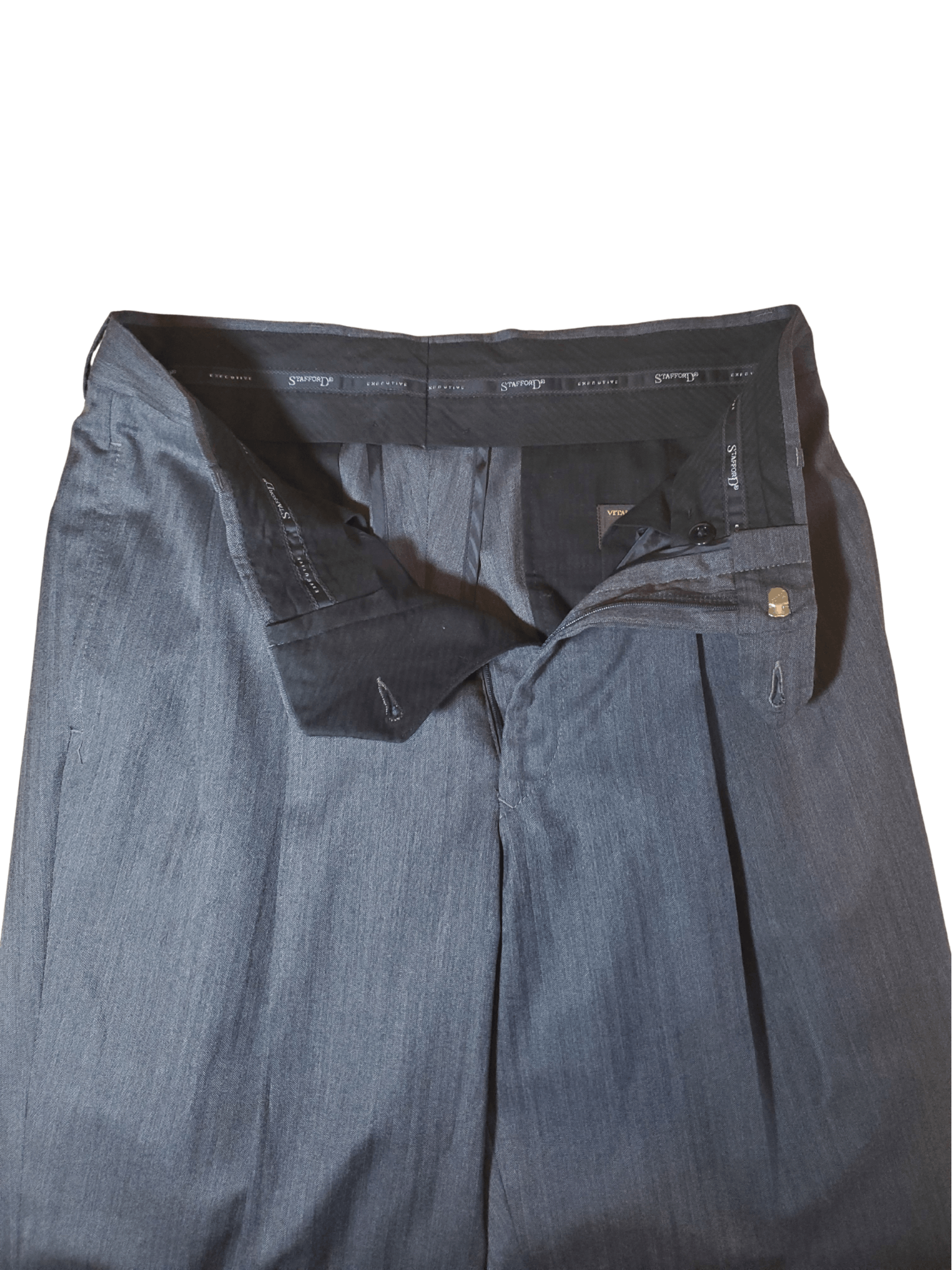 Stafford Classic Stafford 100% Wool Suit, Dark Gray - 38R / 30x32 Size 38R - 4 Thumbnail