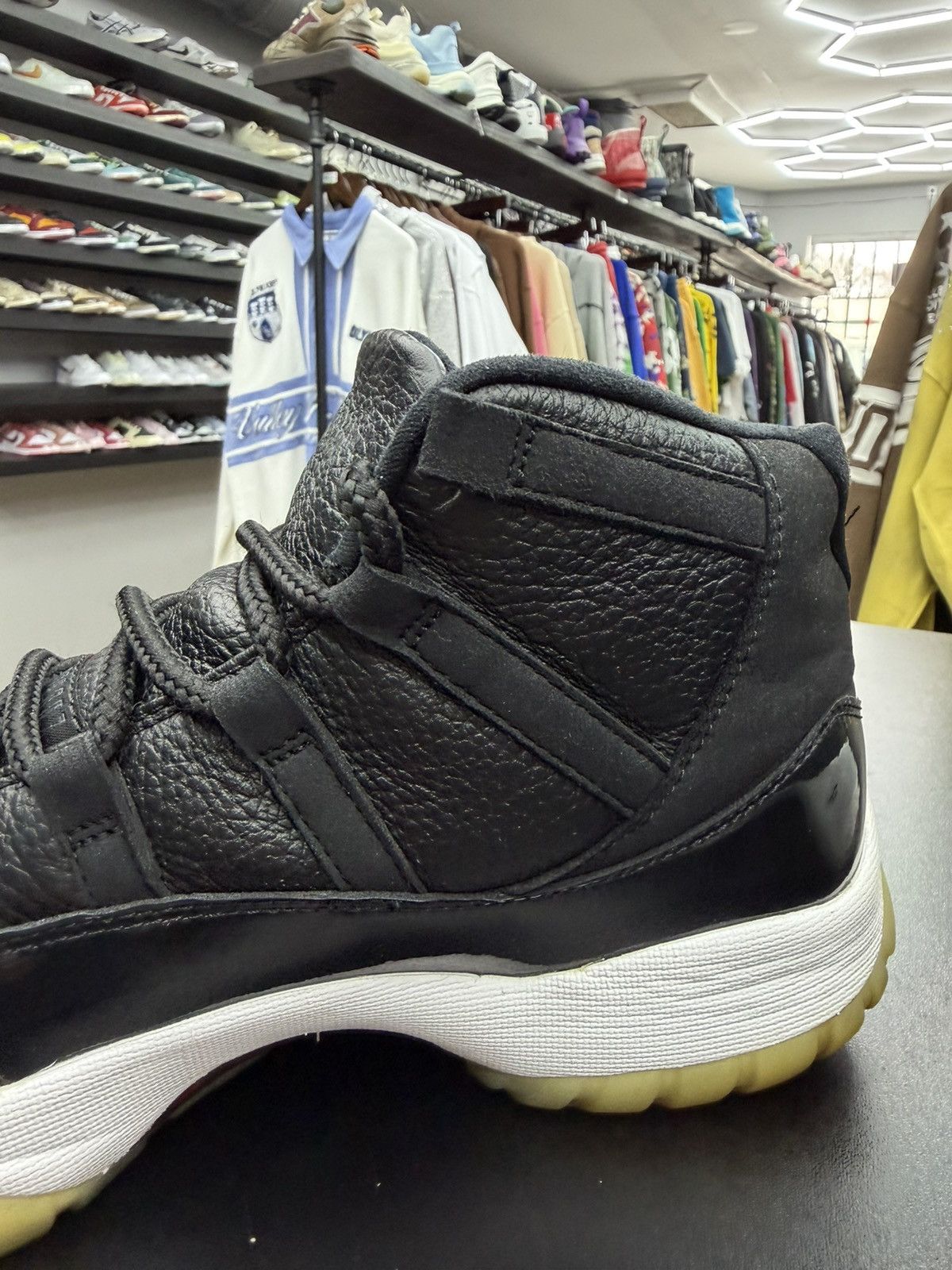 Jordan Brand Size 9.5 - Jordan 11 Retro 72-10 OG “2015” Size US 9.5 / EU 42-43 - 6 Thumbnail