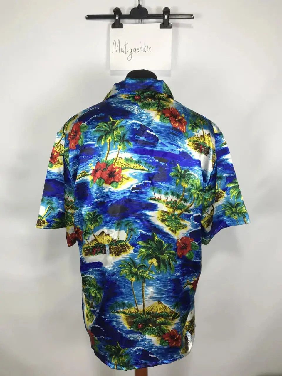 Vintage Hawaiian shirts short sleeve Size US XL / EU 56 / 4 - 2 Thumbnail