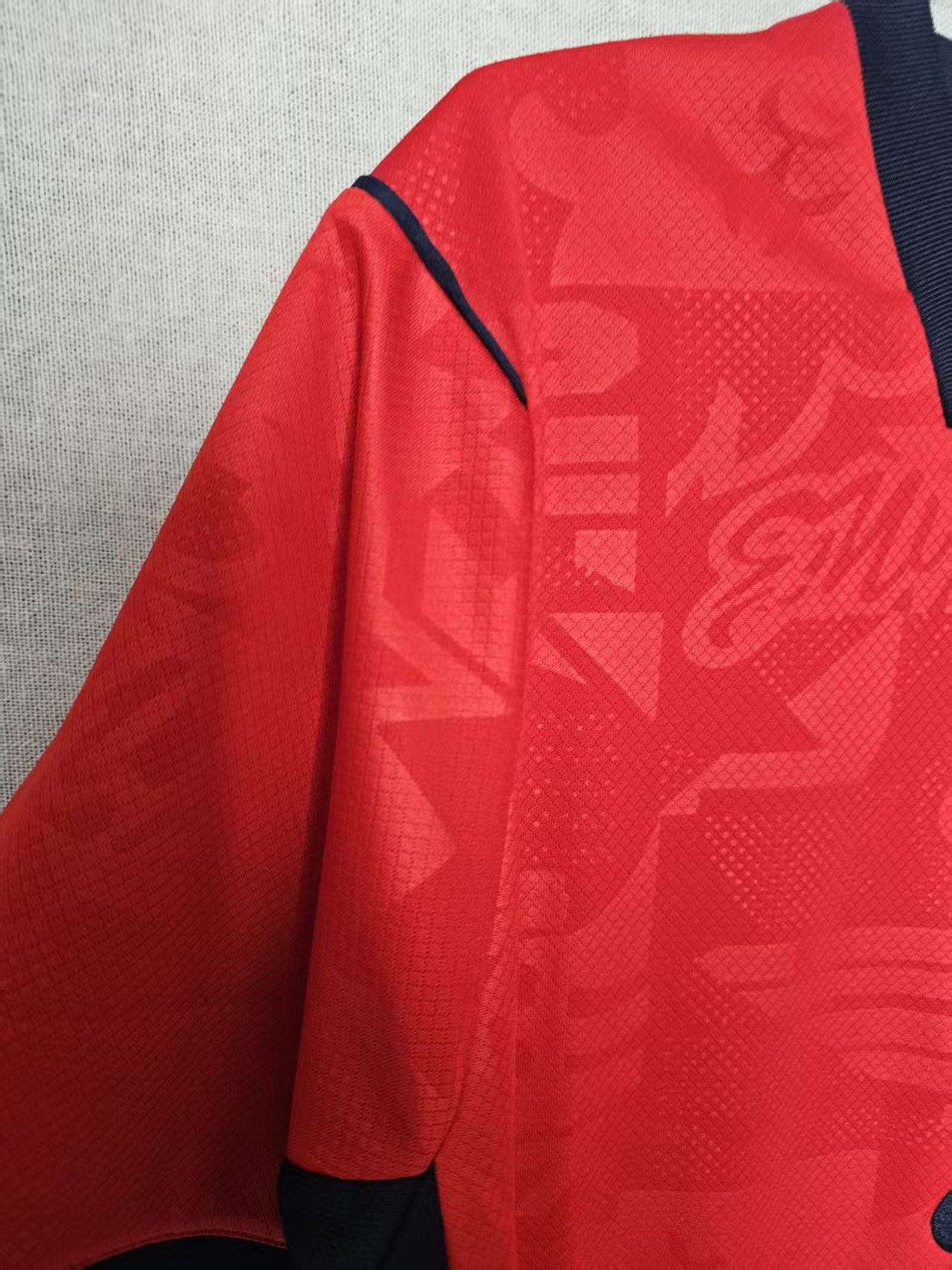 Other 2026 England Soccer Jersey World Cup Away Size US M / EU 48-50 / 2 - 3 Thumbnail