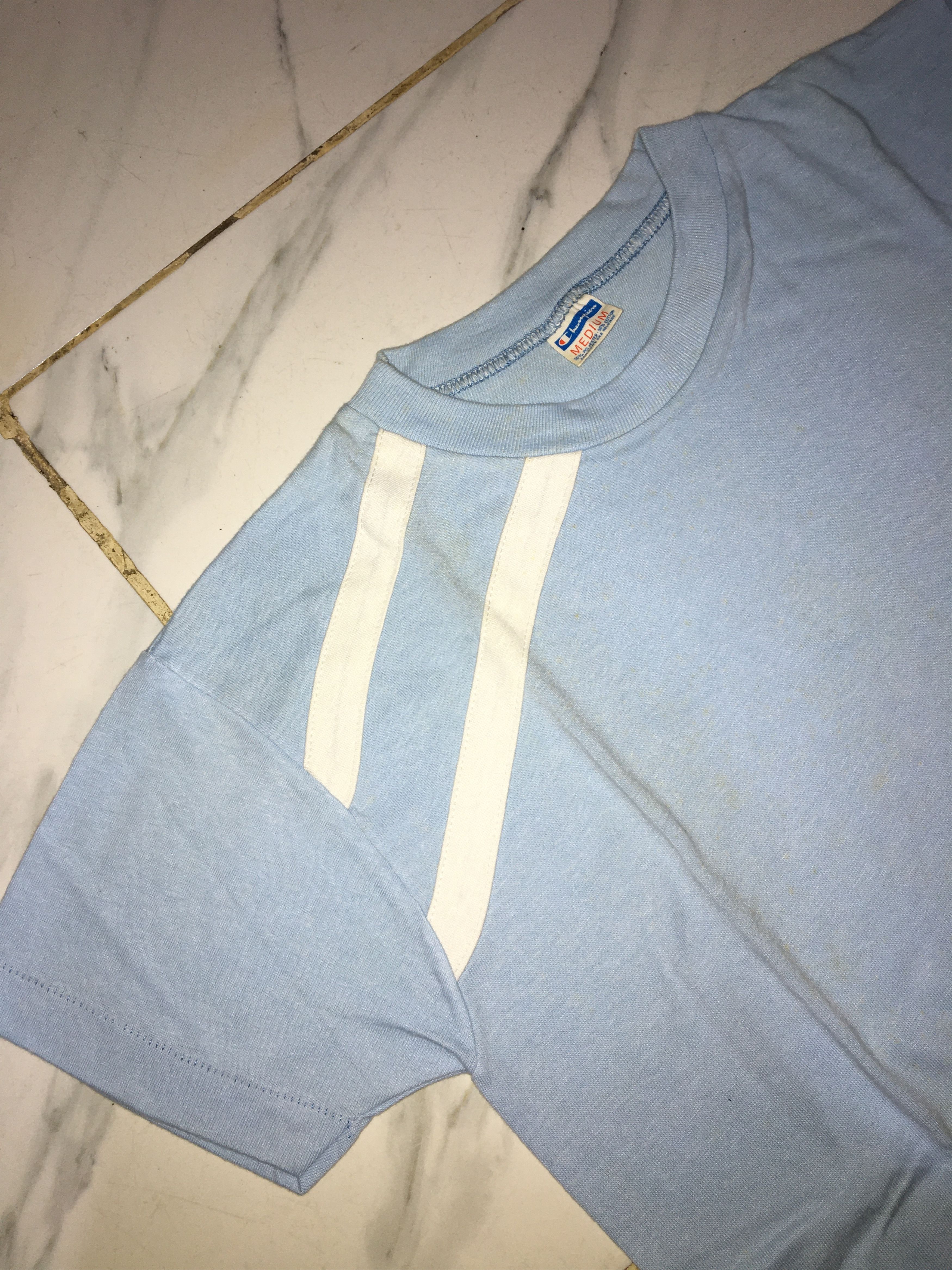 Champion Vintage 80s Champion Tshirt Size US M / EU 48-50 / 2 - 4 Thumbnail