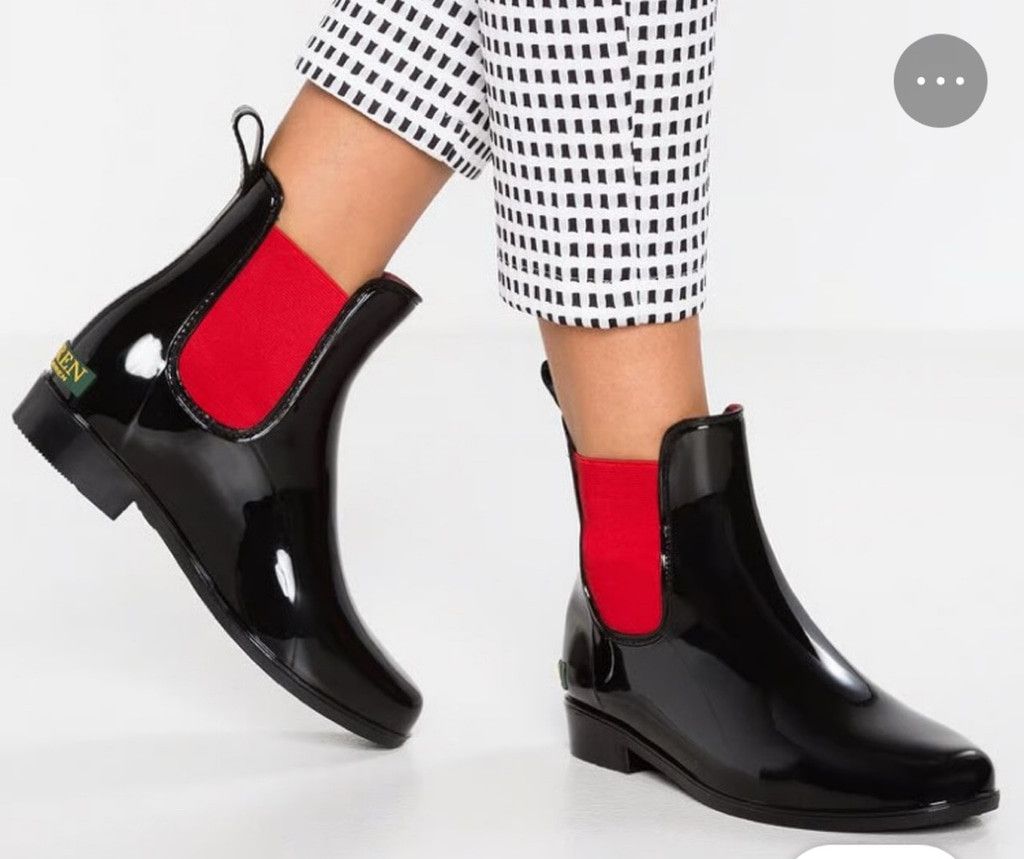 Lauren Ralph Lauren NWOT Ralph Lauren Tally Ankle Rain Boot Black Size 8 US Size US 8 / IT 38 - 1 Thumbnail