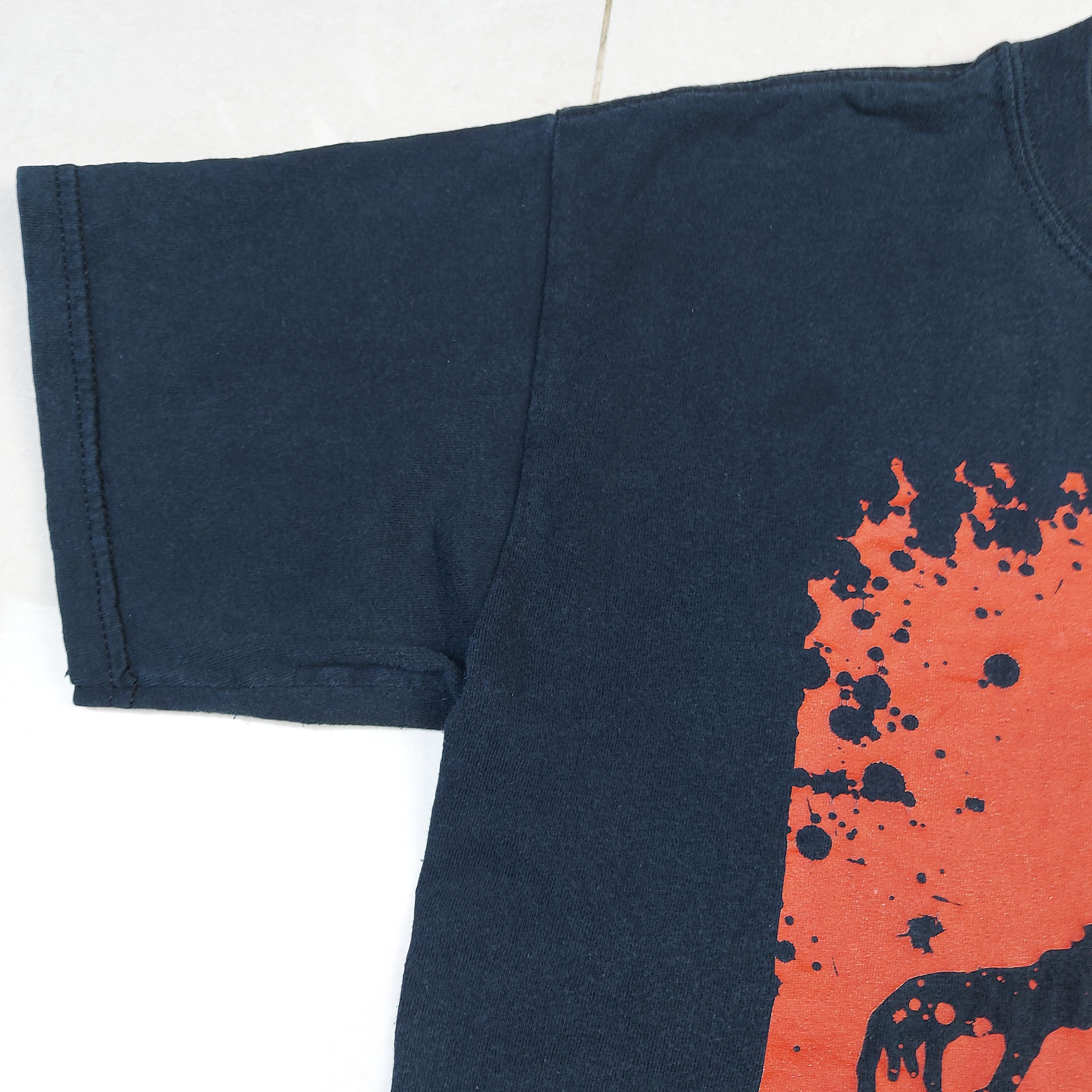 Playstation Vintage 2005 Resident Evil Capcom PlayStation 2 TEE Size US M / EU 48-50 / 2 - 7 Thumbnail