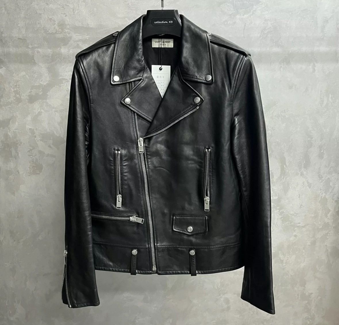 Saint Laurent Paris × Yves Saint Laurent Saint Laurent ysl classic suede silk leather clothing Size US L / EU 52-54 / 3 - 1 Thumbnail