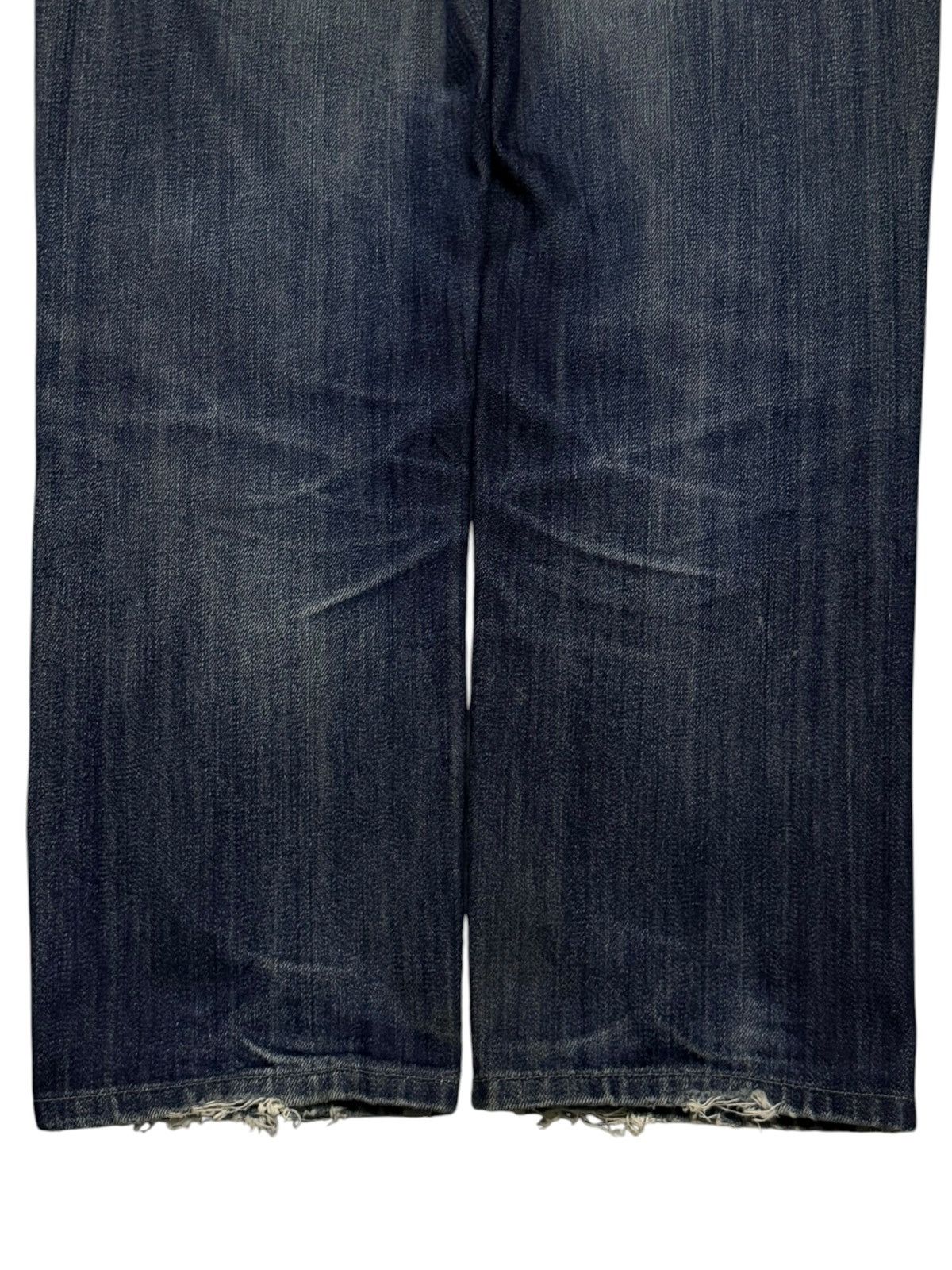 Uniqlo Vintage UNIQLO Jeans Regular Straight Kaihara Denim| Size 31 Size US 31 - 7 Thumbnail