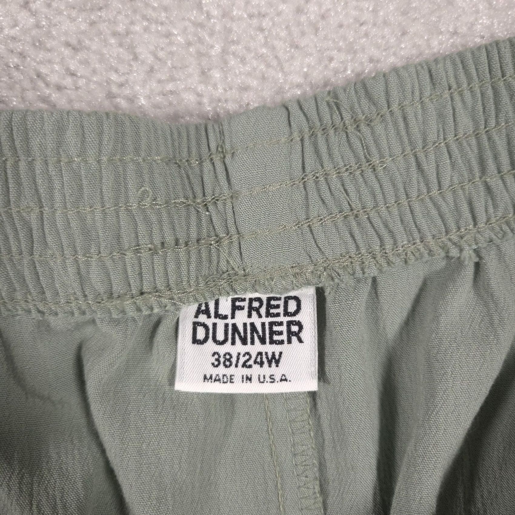Vintage Alfred Dunner Dress Pants Womens 24W Green Crepe Pull On Elastic Waist Slacks Size 42" / US 20 - 5 Thumbnail