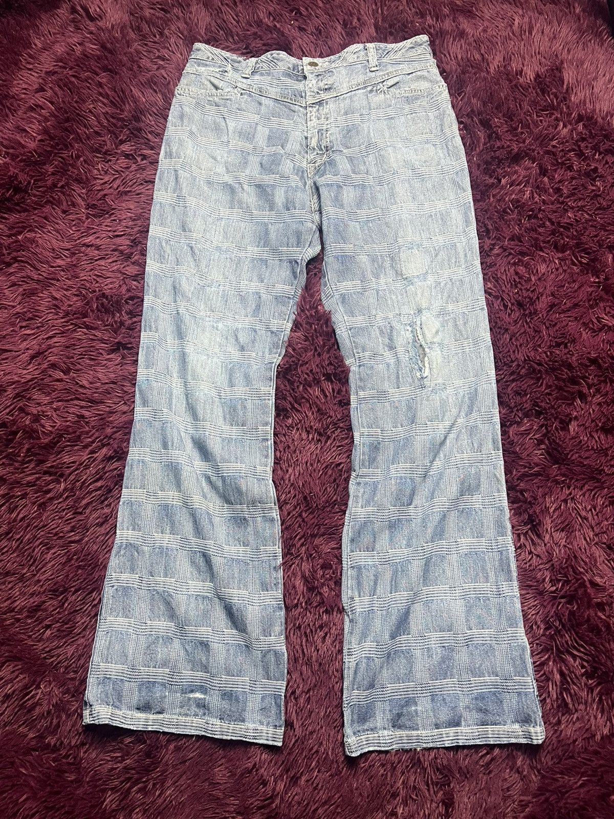 Japanese Brand Vintage KYOYUZEN Japan Textured Grid Flare Denim Jeans (45) Size US 32 / EU 48 - 1 Thumbnail