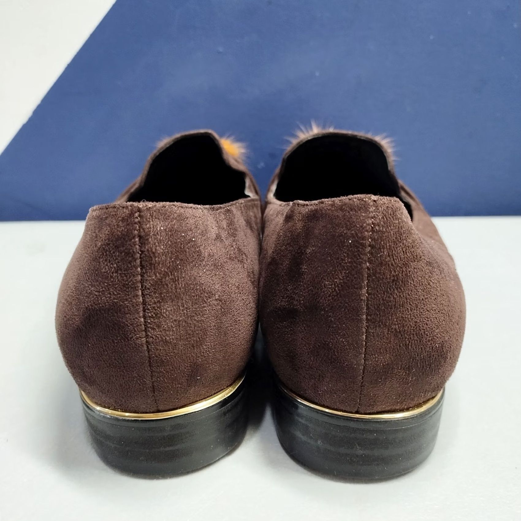 Vintage Beacon Loafers Womens 11W Brown Upper Suede Tassel Accent Square Toe Slip On Shoes Size US 11 / IT 41 - 5 Thumbnail