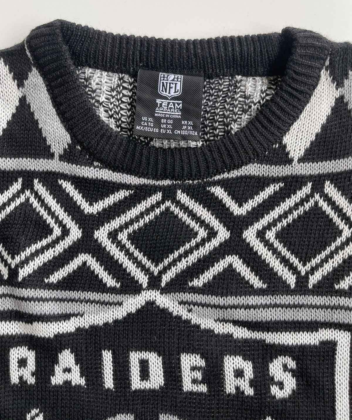 NFL NFL Oakland Raiders Jumper Knit Sweater Size US XL / EU 56 / 4 - 5 Thumbnail