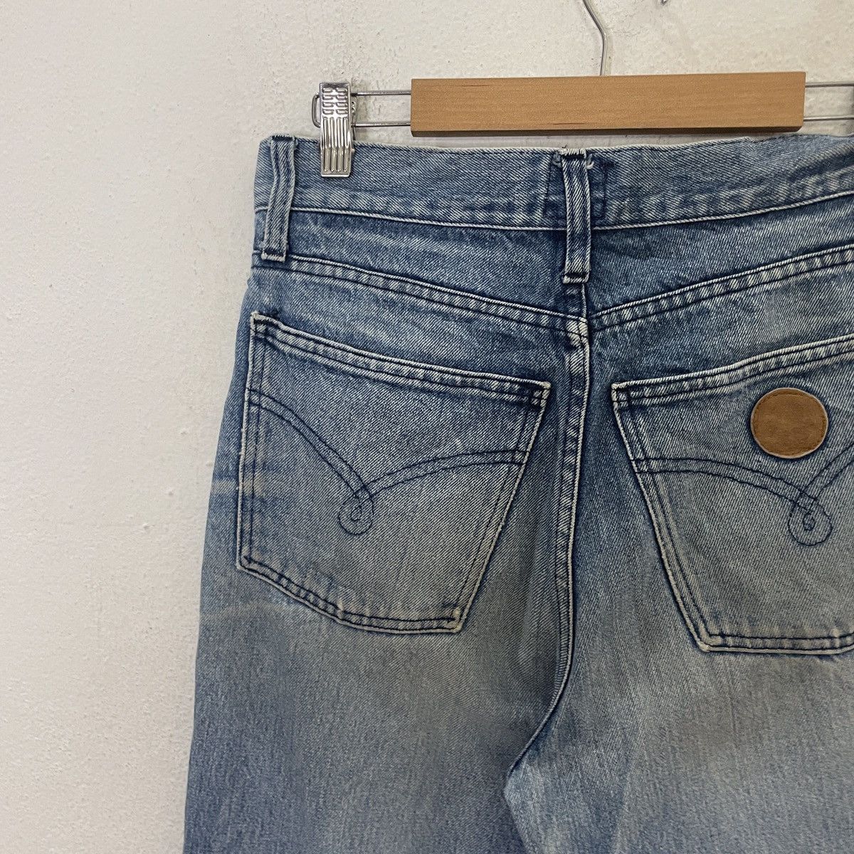 Moschino Vintage Moschino Distressed Denim Jeans Size US 29 - 10 Thumbnail