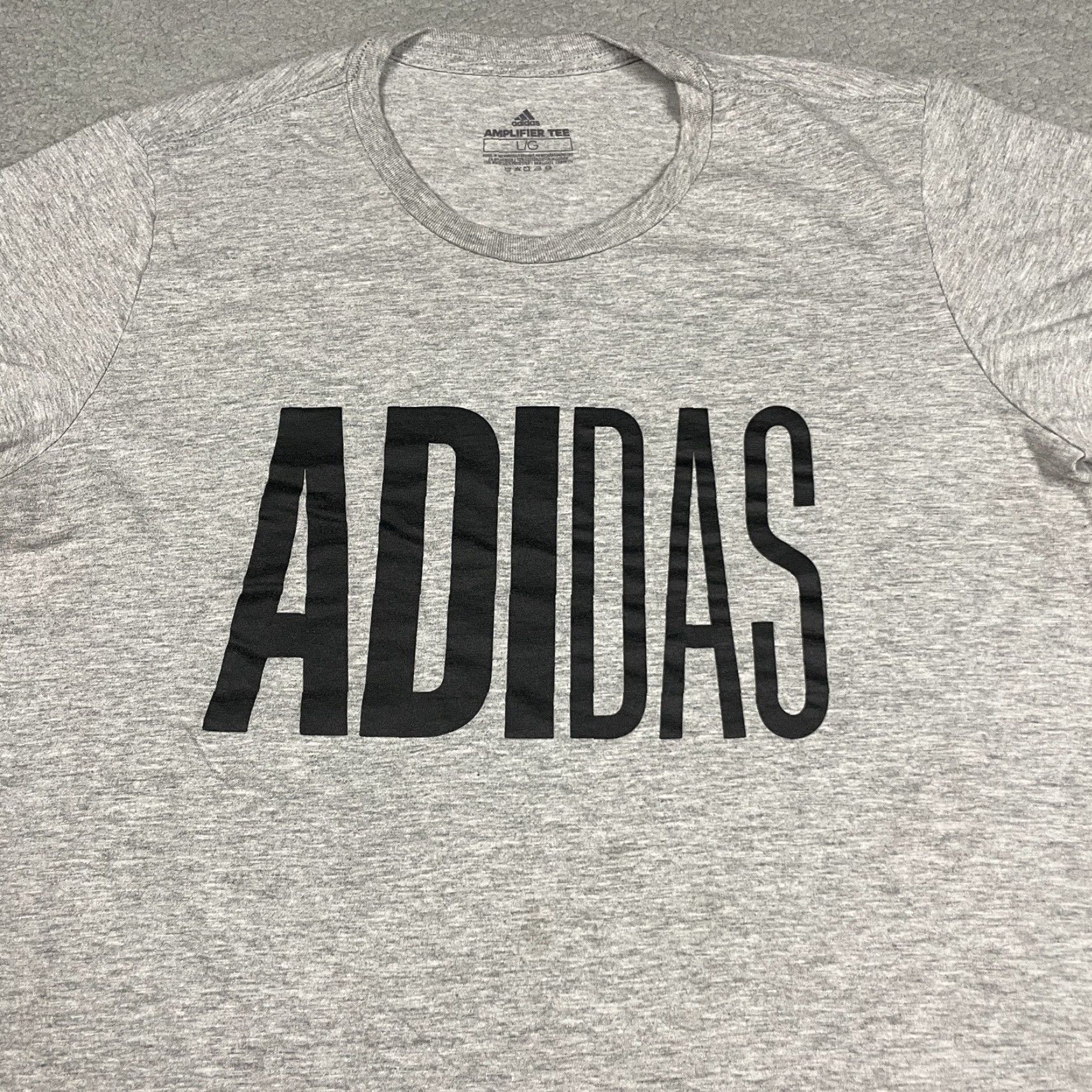 Adidas Adidas Amplifier T-Shirt Unisex Adults L Black Gray Logo Graphic Print Crew Neck Short Sleeve Modern Trefoil 2020 Size L / US 10 / IT 46 - 2 Thumbnail