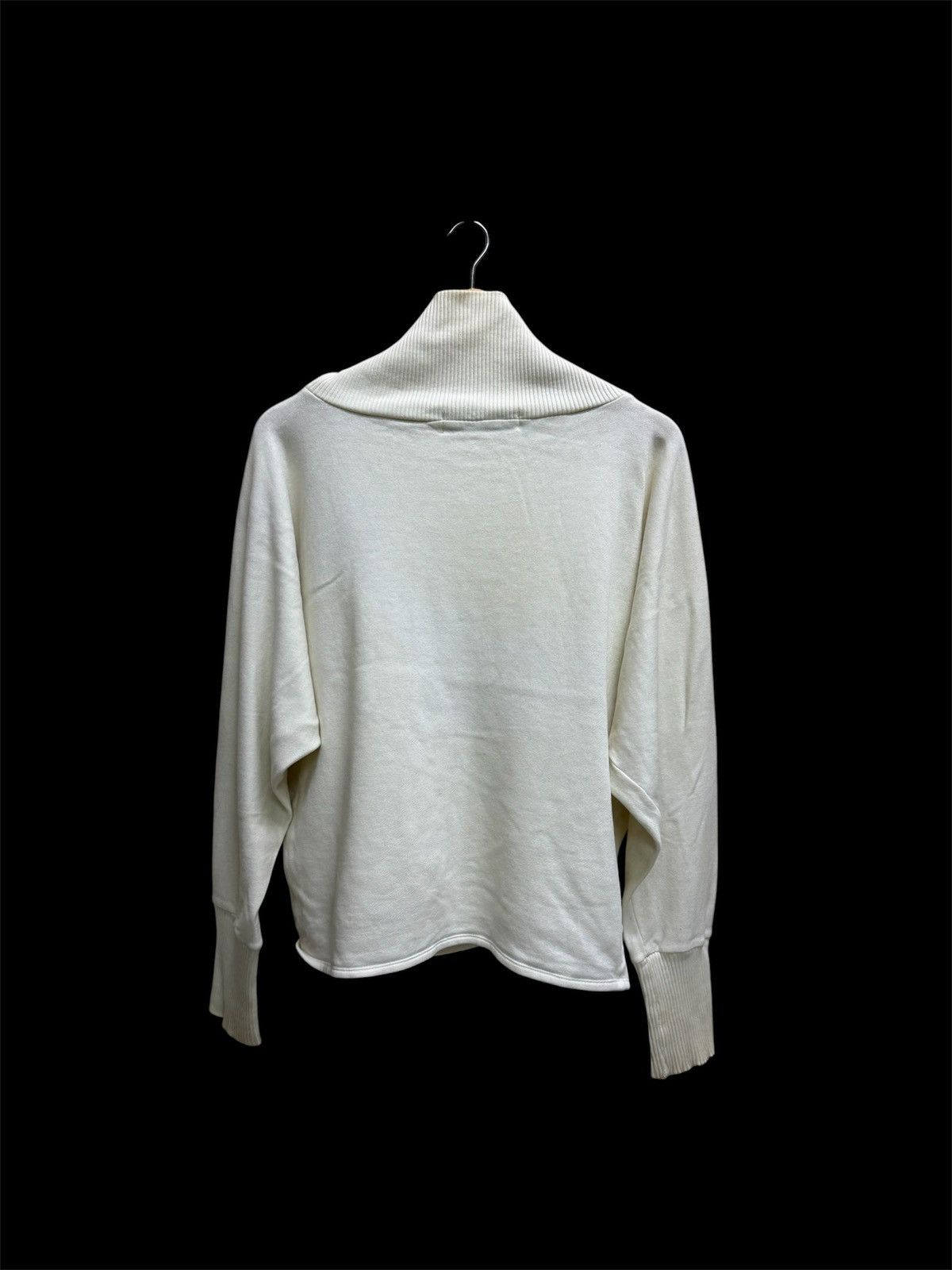 Norma Kamali Vintage Norma Kamali Tutrleneck Pullover Ribbed Cuffs Crop Size M / US 6-8 / IT 42-44 - 2 Thumbnail