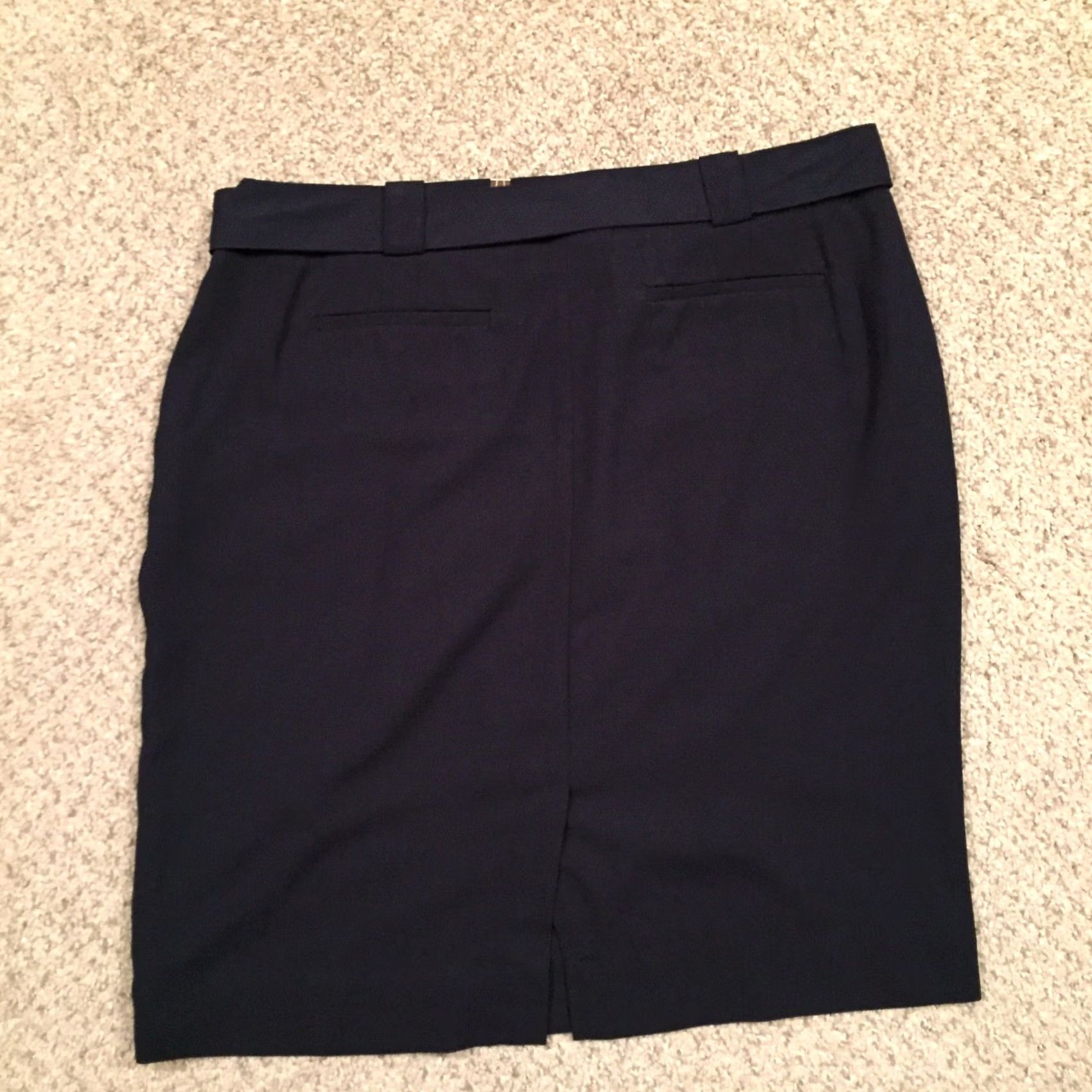 Liz Claiborne Liz Claiborne Pencil Skirt Knee Length Size 12 Blue Pockets Unlined Zip Regular Women Mens? Size 34" / US 12 / IT 48 - 6 Thumbnail