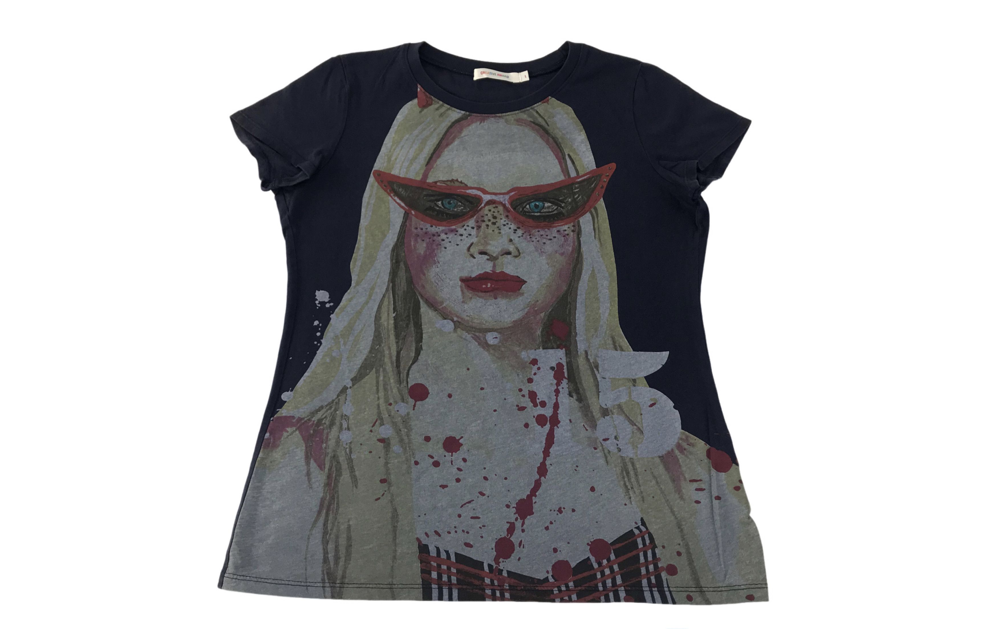 Japanese Brand Creative Award x Uniqlo Horned Sister Girl Graphic Art Tee Size S / US 4 / IT 40 - 1 Thumbnail