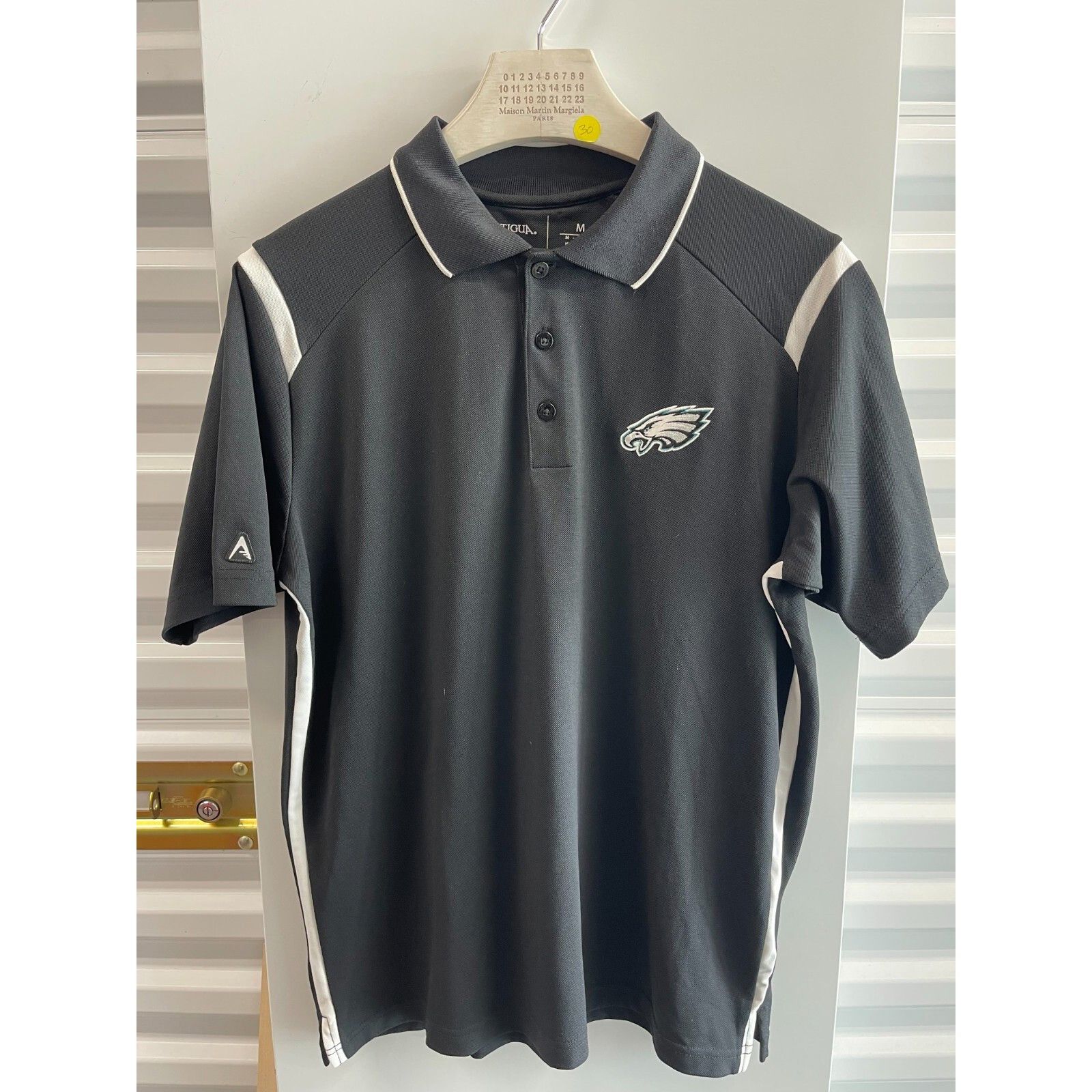 Antigua VTG PHILADELPHIA EAGLES STAFF POLO SHIRT DRI FIT VENTILATED Size US M / EU 48-50 / 2 - 1 Thumbnail