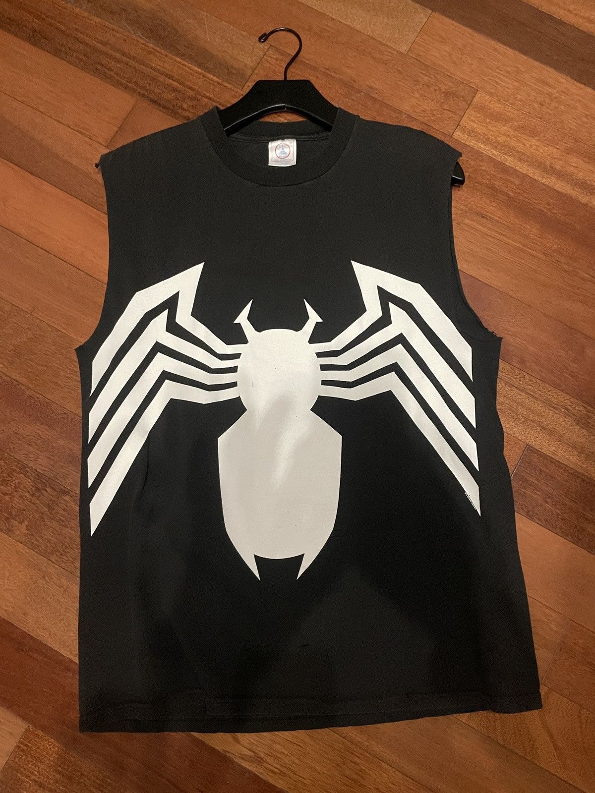 Venum tee shirt
