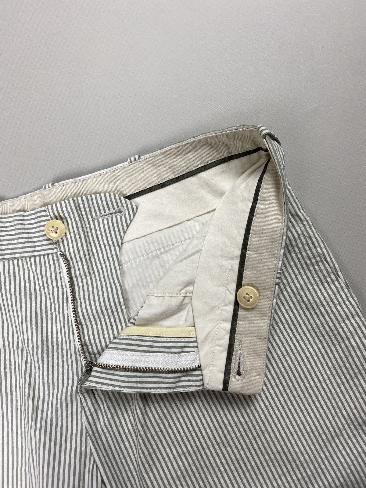 Lacoste Lacoste men’s striped chino shorts Size US 33 - 11 Thumbnail