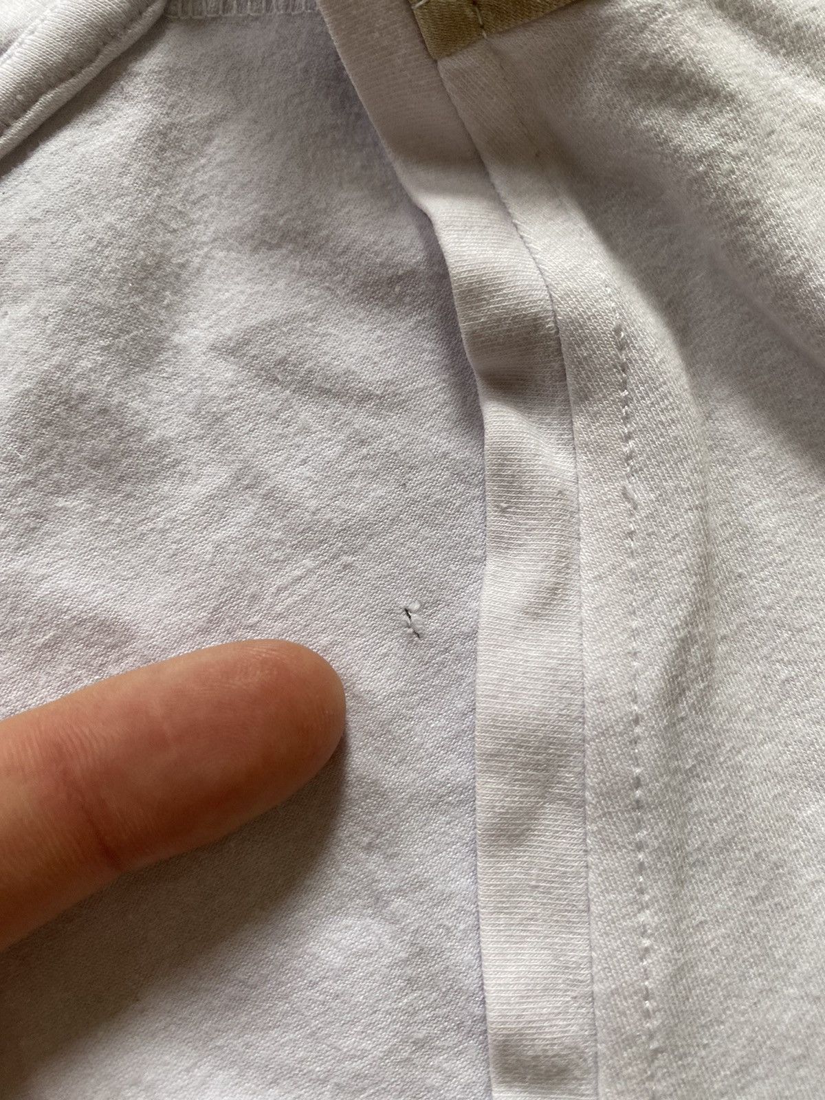 Burberry × Vintage Vintage Y2K Burberry London White T Shirt Made in Bulgaria Size S / US 4 / IT 40 - 10 Thumbnail