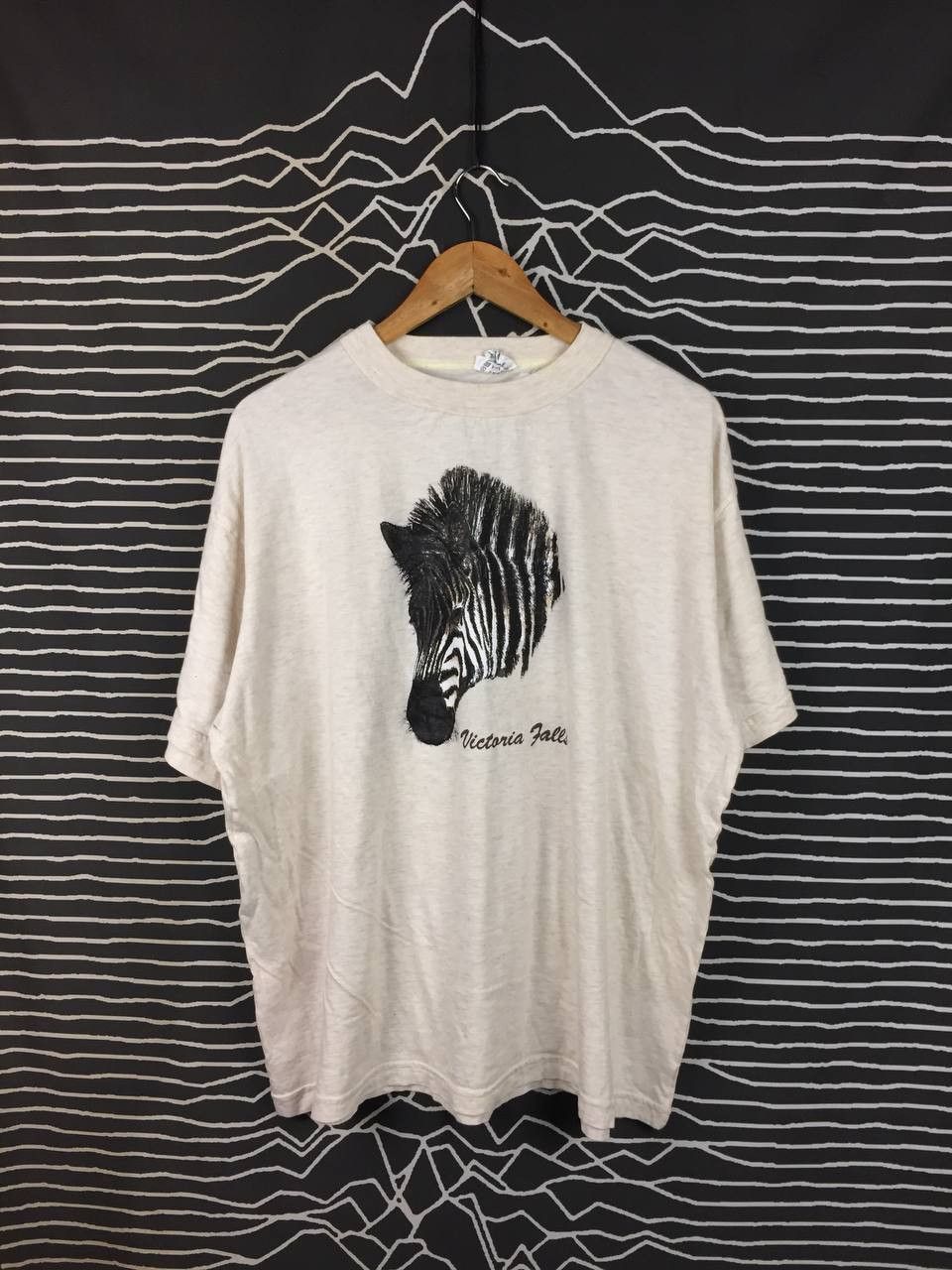 Vintage Vtg 90s Go Wild Zebra Tee Victoria Falls Souvenir Shirt Size US XXL / EU 58 / 5 - 2 Thumbnail