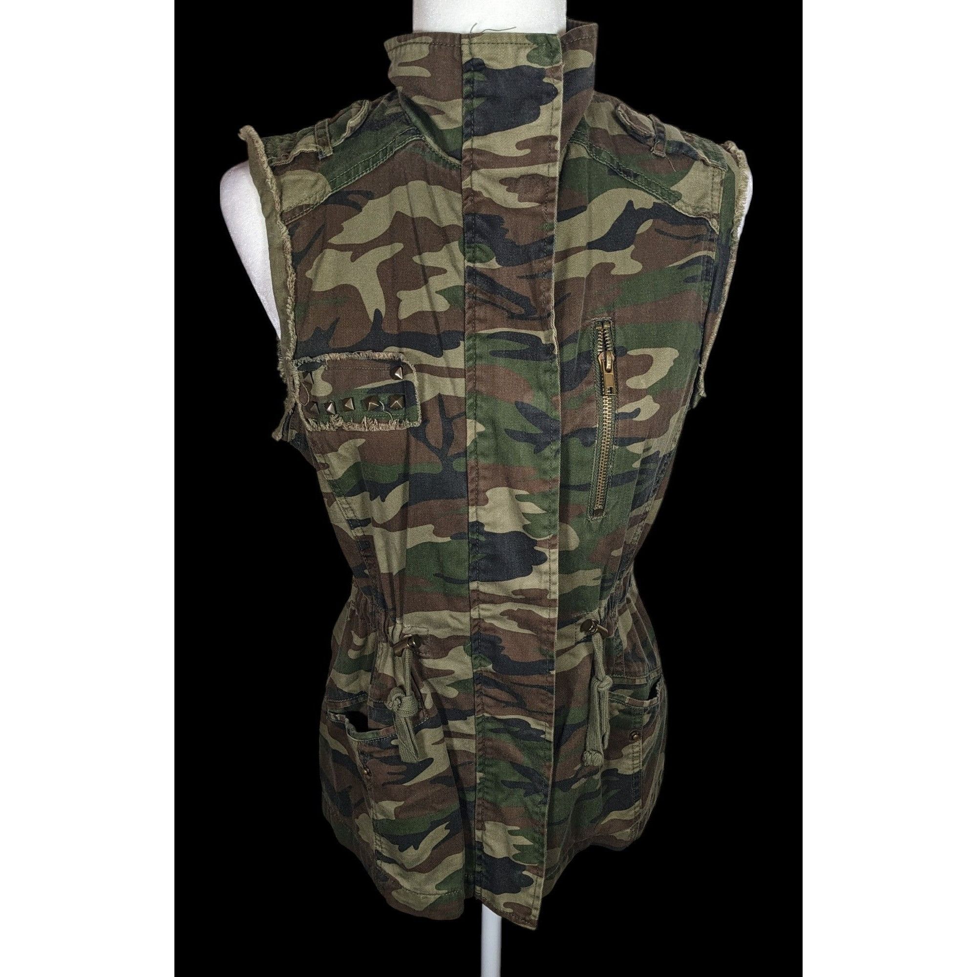 Anthropologie Anthropologie White Crow Camo Studded Utility Vest With Draw Size S / US 4 / IT 40 - 1 Thumbnail