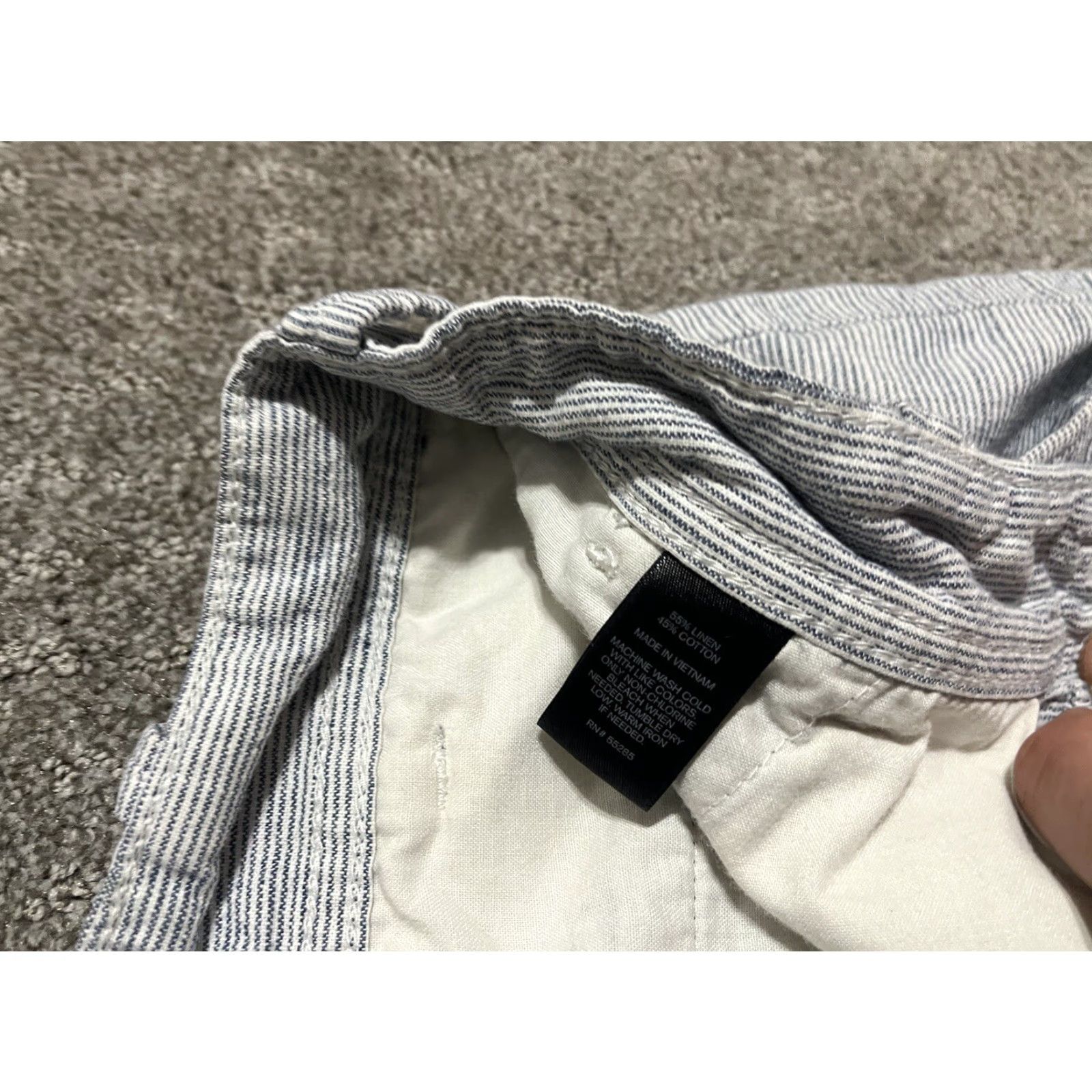 Express Express Chino Shorts Mens 28 Blue White Striped Classic Fit Casual Lightweight Pockets Size US 28 / EU 44 - 4 Thumbnail