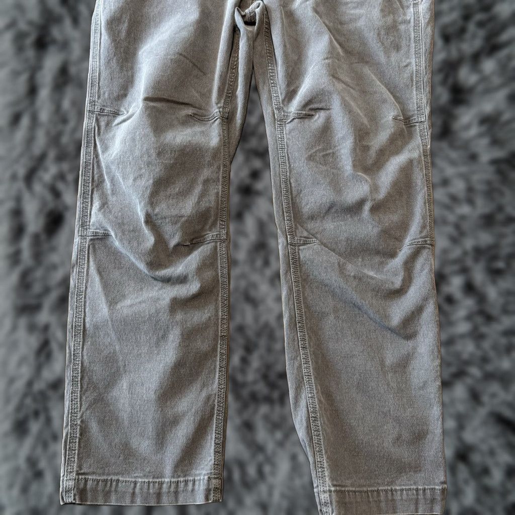 Carhartt Carhartt Pants 40x30 Gray Rugged Flex Straight Fit Canvas 5 Pocket Tapered Work Mens Size US 40 / EU 56 - 1 Thumbnail