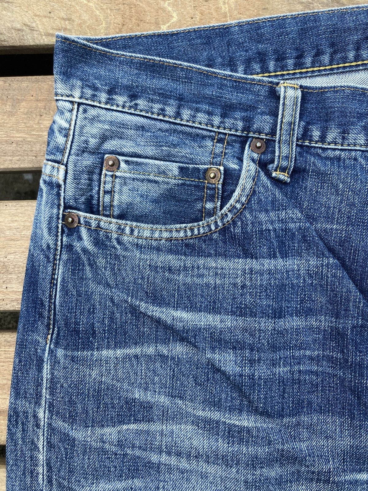 Yohji Yamamoto Yohji Yamamoto Blue Faded Hige Selvedge Denim Jeans Size US 32 / EU 48 - 7 Thumbnail