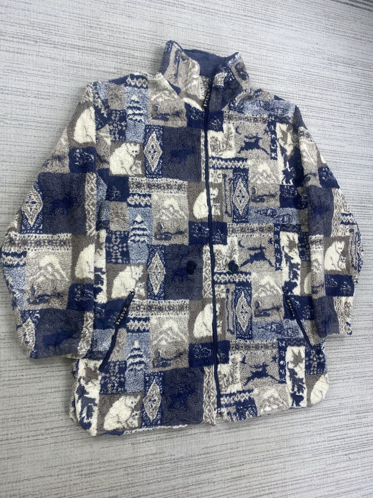 Vintage Vintage Nanuk Canadian Polar Bear Full Printed Sherpa Jacket Size US L / EU 52-54 / 3 - 4 Thumbnail