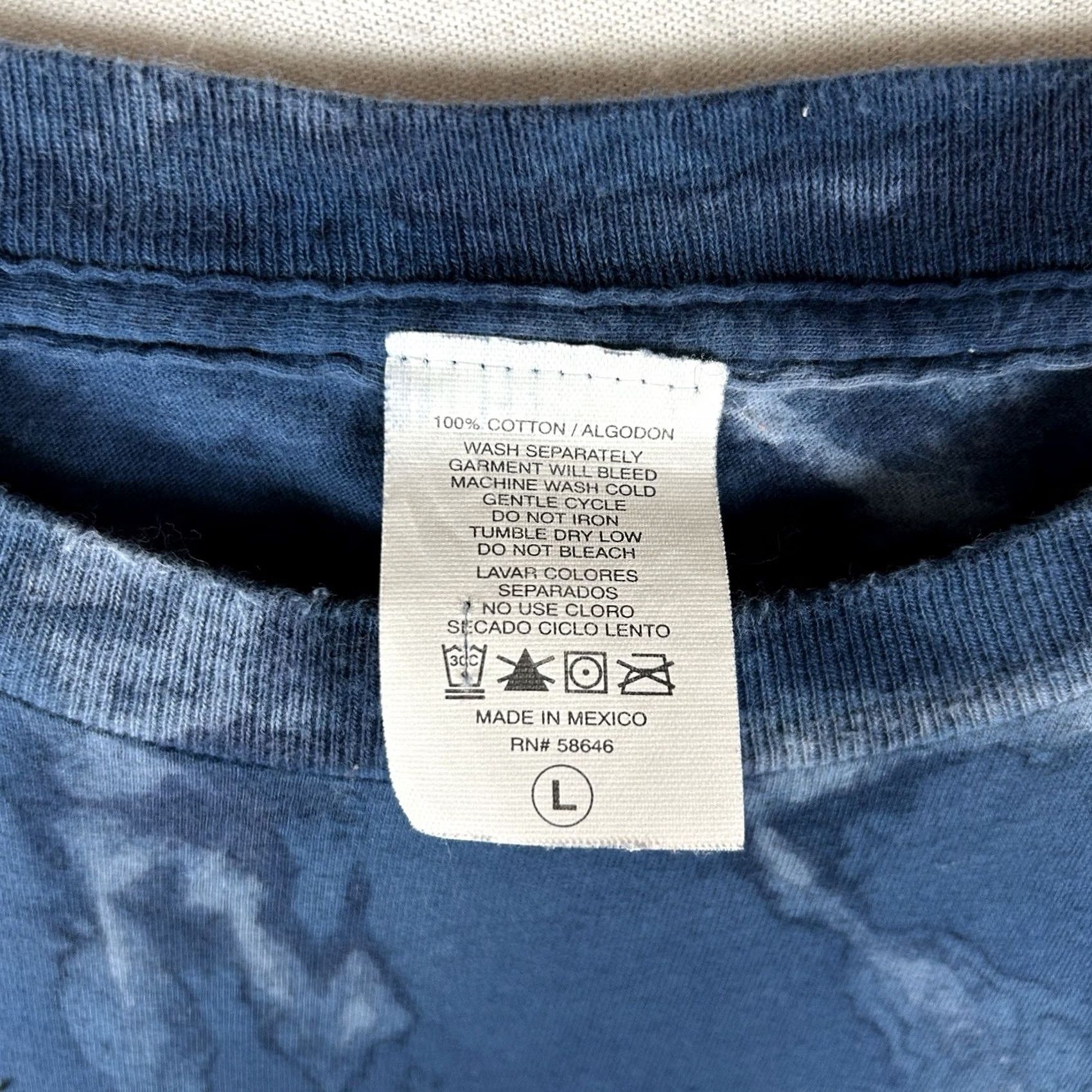 Vintage VINTAGE Blue Tie Dye T-Shirt Mens Large Bald Eagle Graphic Print America Short Sleeve Crew Neck 90s Wool? (Removed) Size US L / EU 52-54 / 3 - 3 Thumbnail