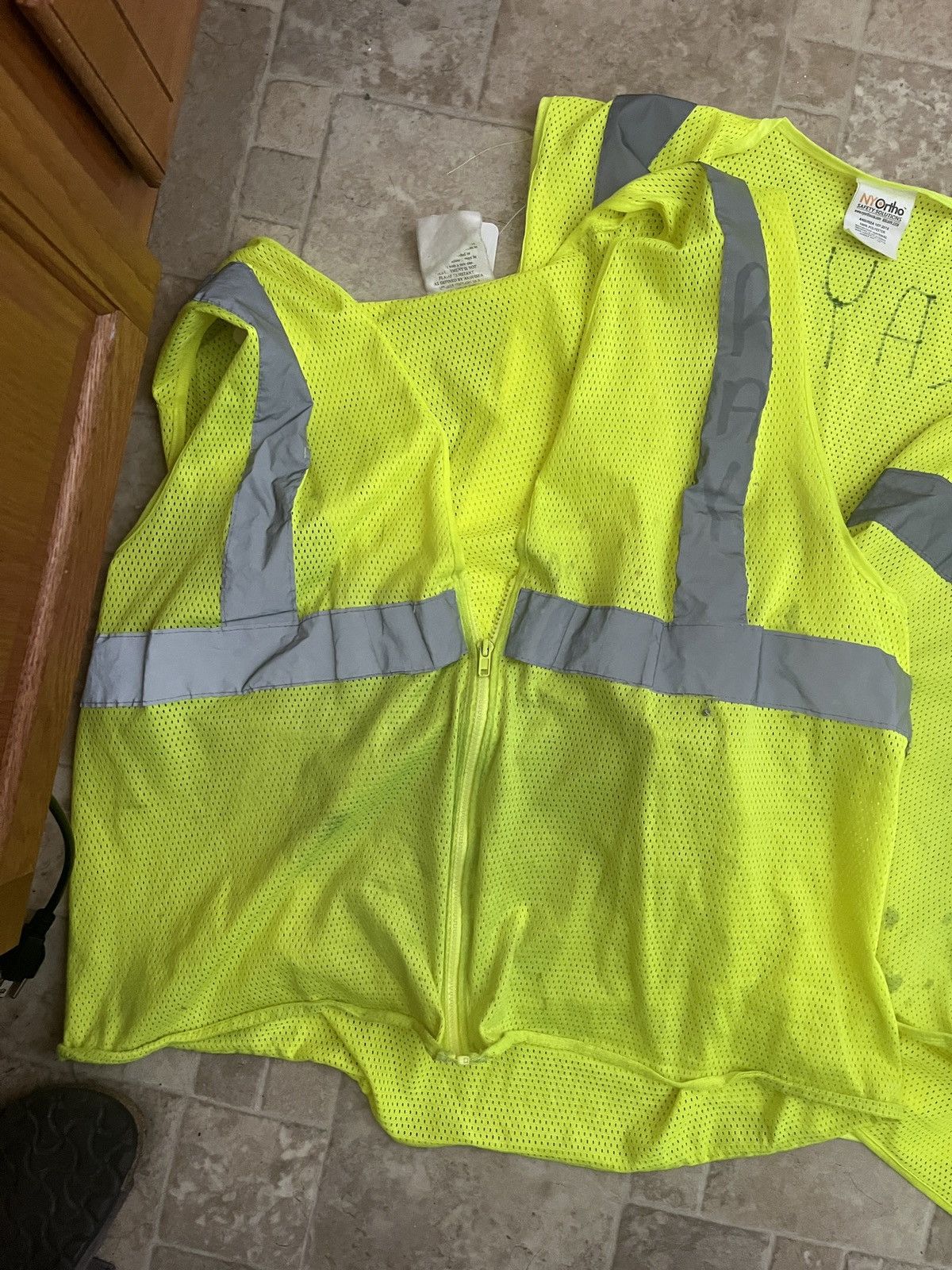 Vintage Bundle of 3 Safety Vest Workwear Reflective Neon Size US XL / EU 56 / 4 - 2 Thumbnail