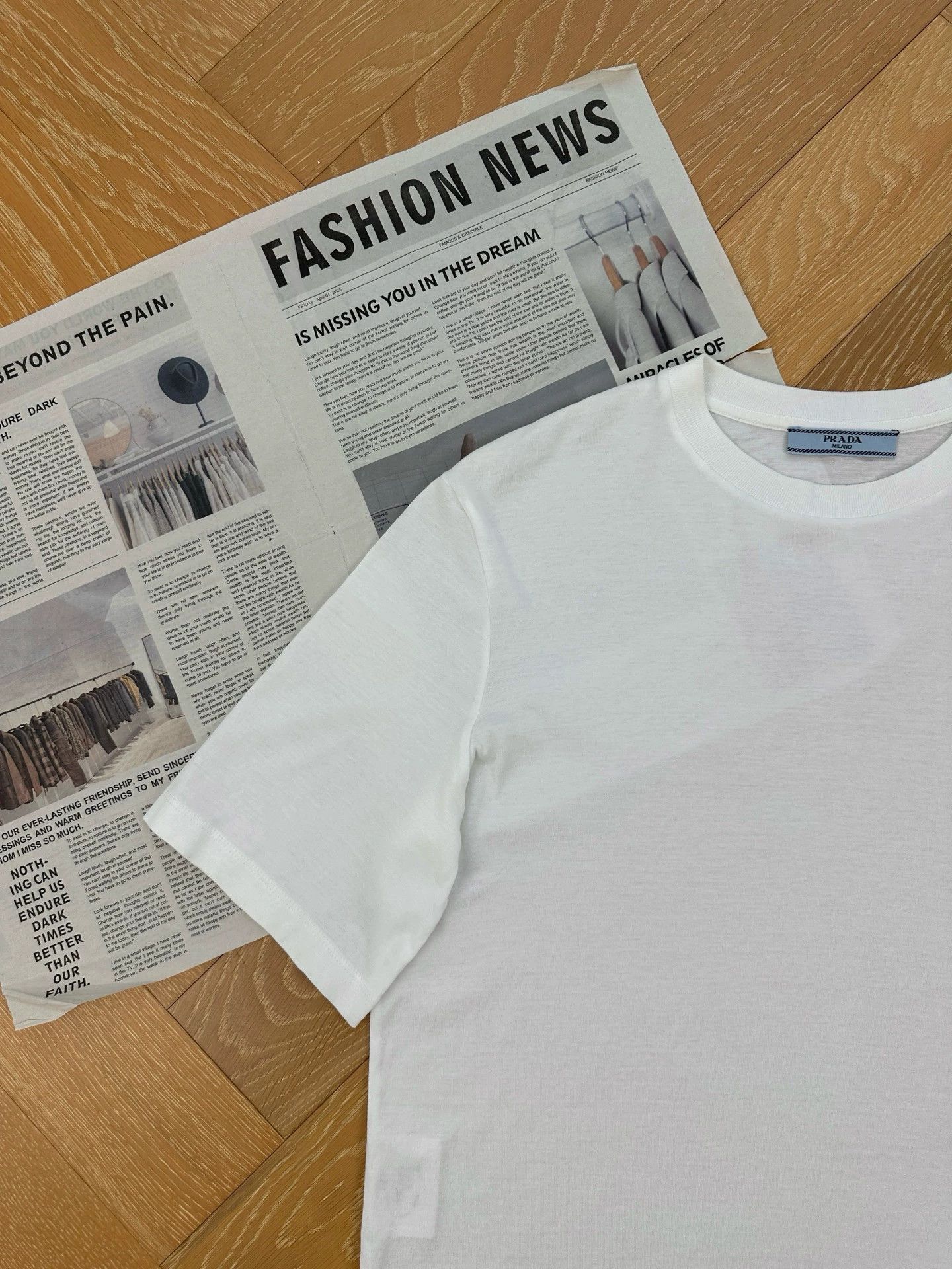Prada PRADA triangle logo pocket s/s unisex white tee Size M / US 6-8 / IT 42-44 - 6 Thumbnail