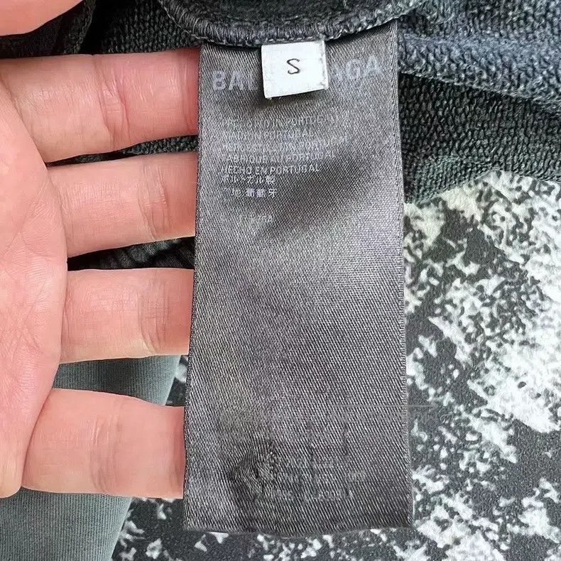 Balenciaga Balenciaga size S Alphabet Logo Elastic Waist Tapered Leg Size US 27 - 5 Thumbnail