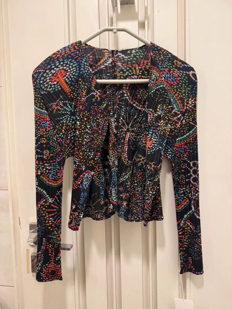 Issey Miyake Issey Miyake size:3 Black cardigan Size XS / US 0-2 / IT 36-38 - 1 Thumbnail