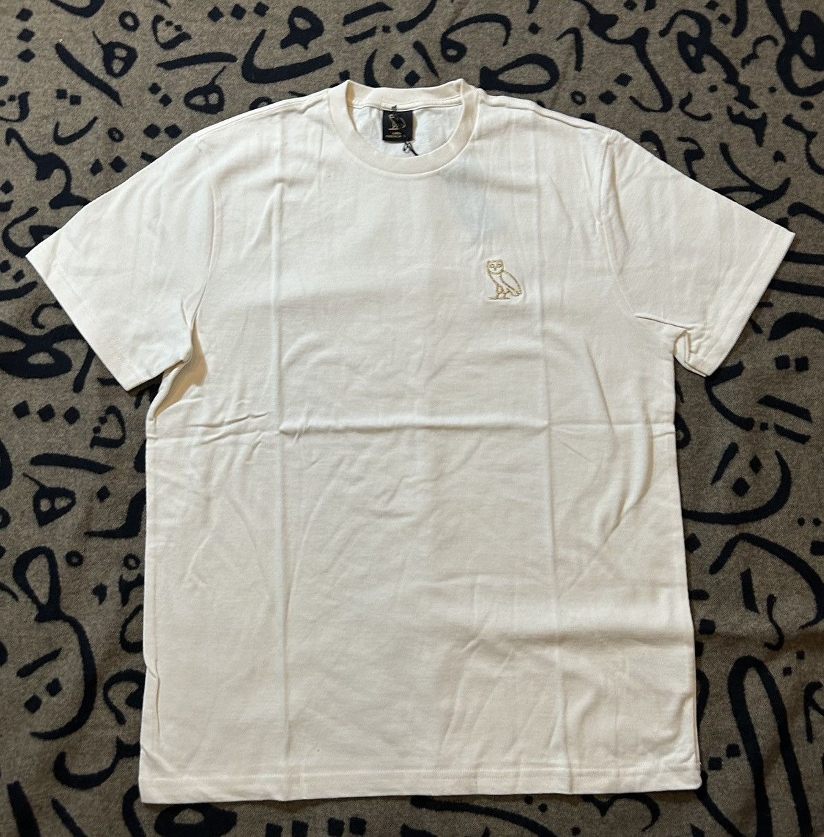 October's Very Own 2020 Cream Garment Dye Tshirt Size US L / EU 52-54 / 3 - 2 Thumbnail