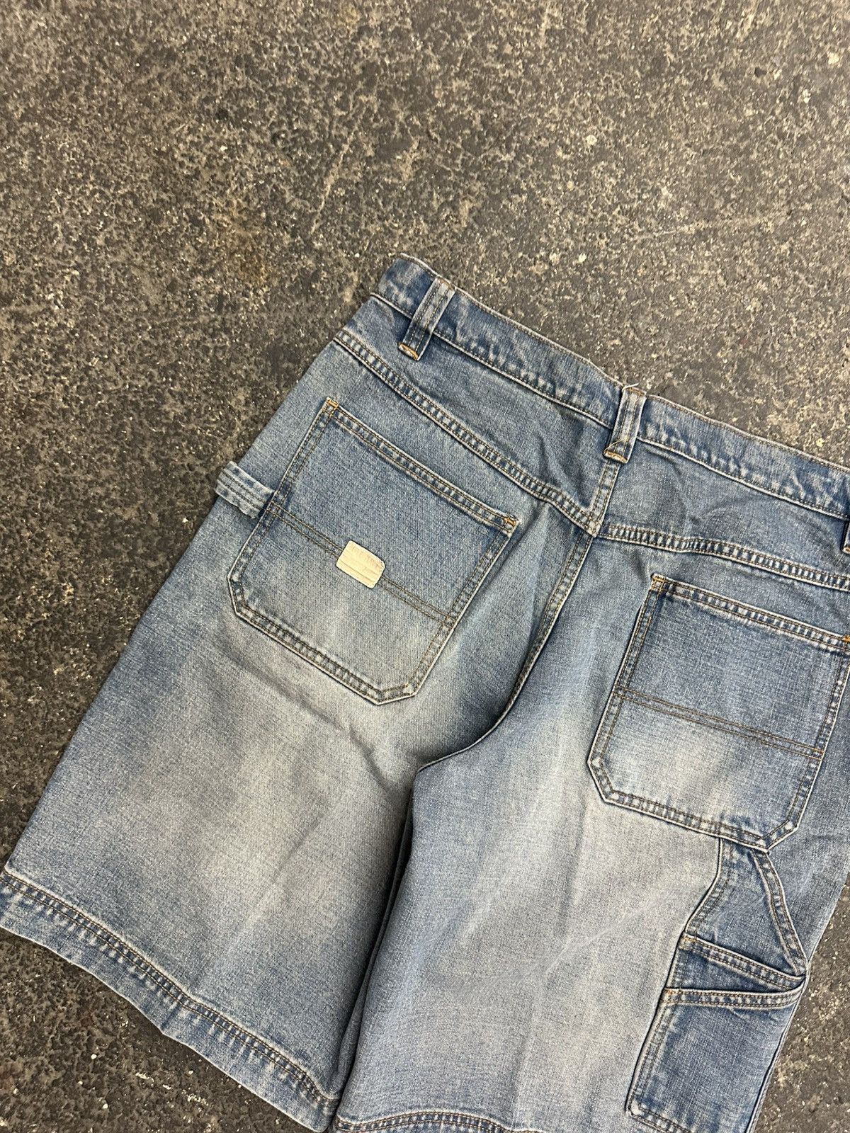 Other Y2K old navy cargo jorts Size US 36 / EU 52 - 3 Thumbnail