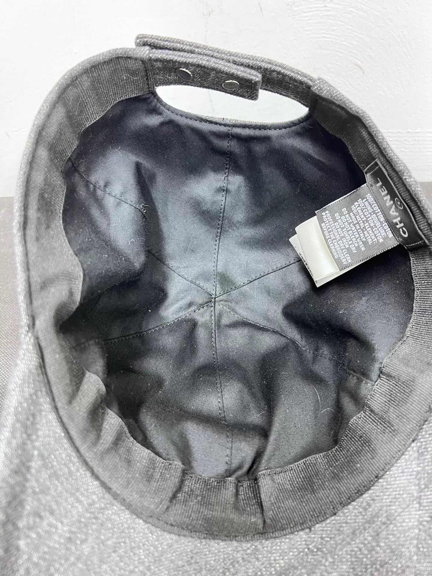 Chanel Chanel Double C Gray Minimalist Baseball Cap Mint Size ONE SIZE - 5 Thumbnail