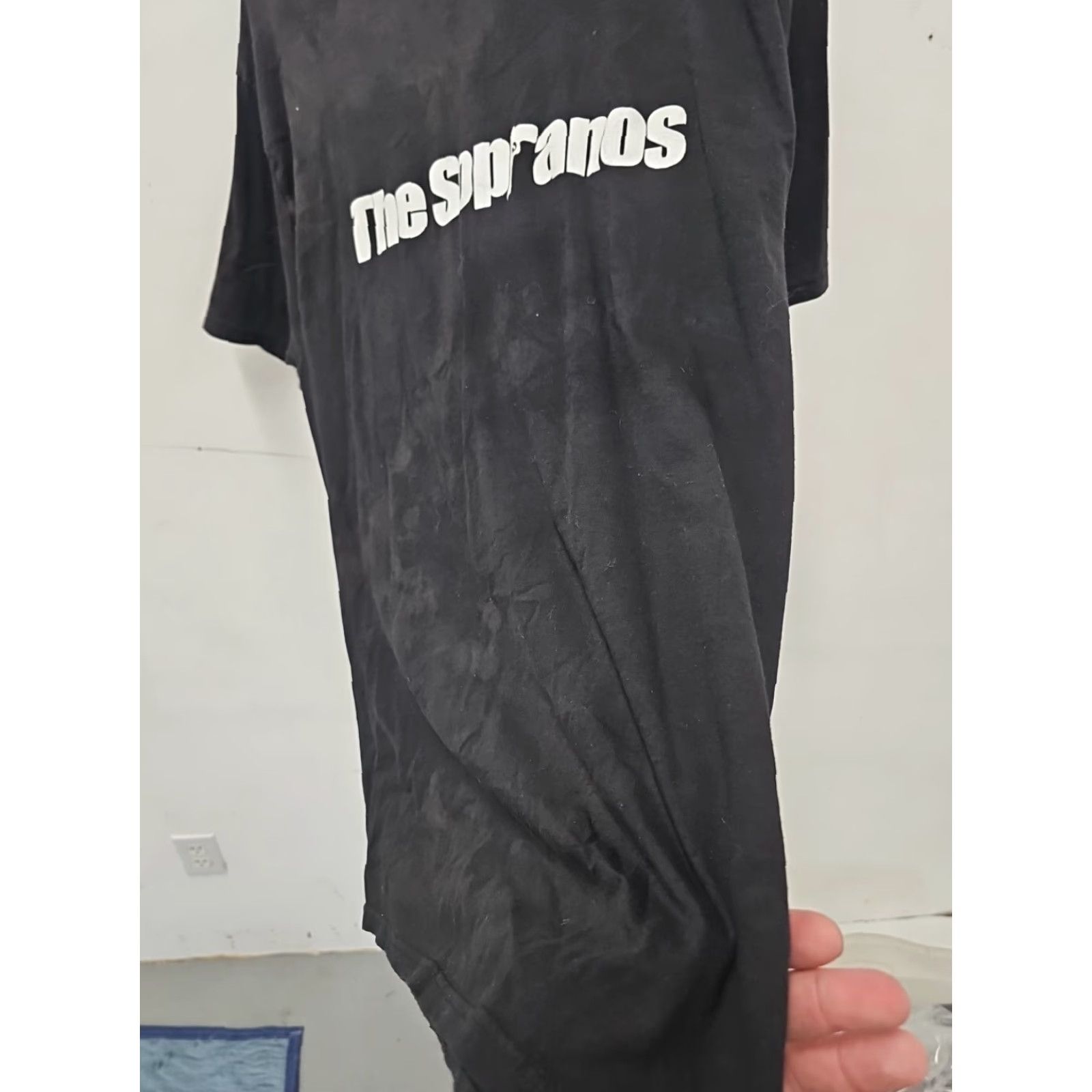 Vintage VINTAGE The Sopranos Men Black T Shirt TV Show Promo Tony T-Shirt Large Mens Regular Fit Short Sleeve Crew Neck Cotton Black 2000s Decade 2000-2009 Size US L / EU 52-54 / 3 - 4 Thumbnail