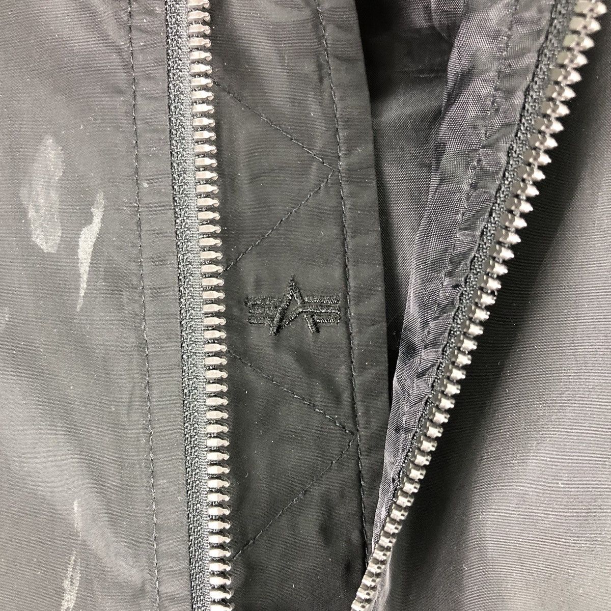 Alpha Industries Vintage Alpha Industries Bomber Jacket MA-1 for Kid Size US XXS / EU 40 - 8 Thumbnail