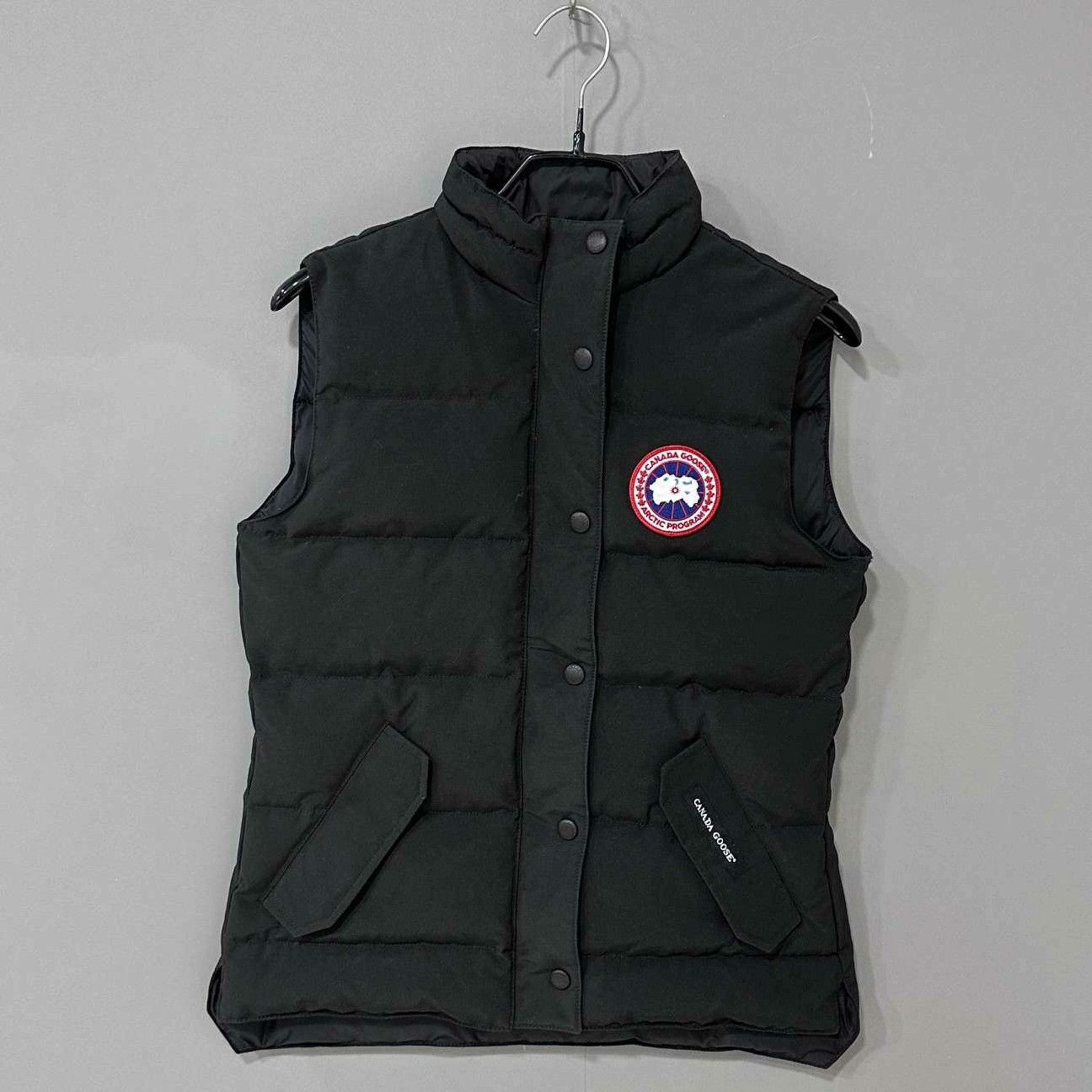Canada Goose Canada Goose Down Vest s Men Size US S / EU 44-46 / 1 - 1 Thumbnail