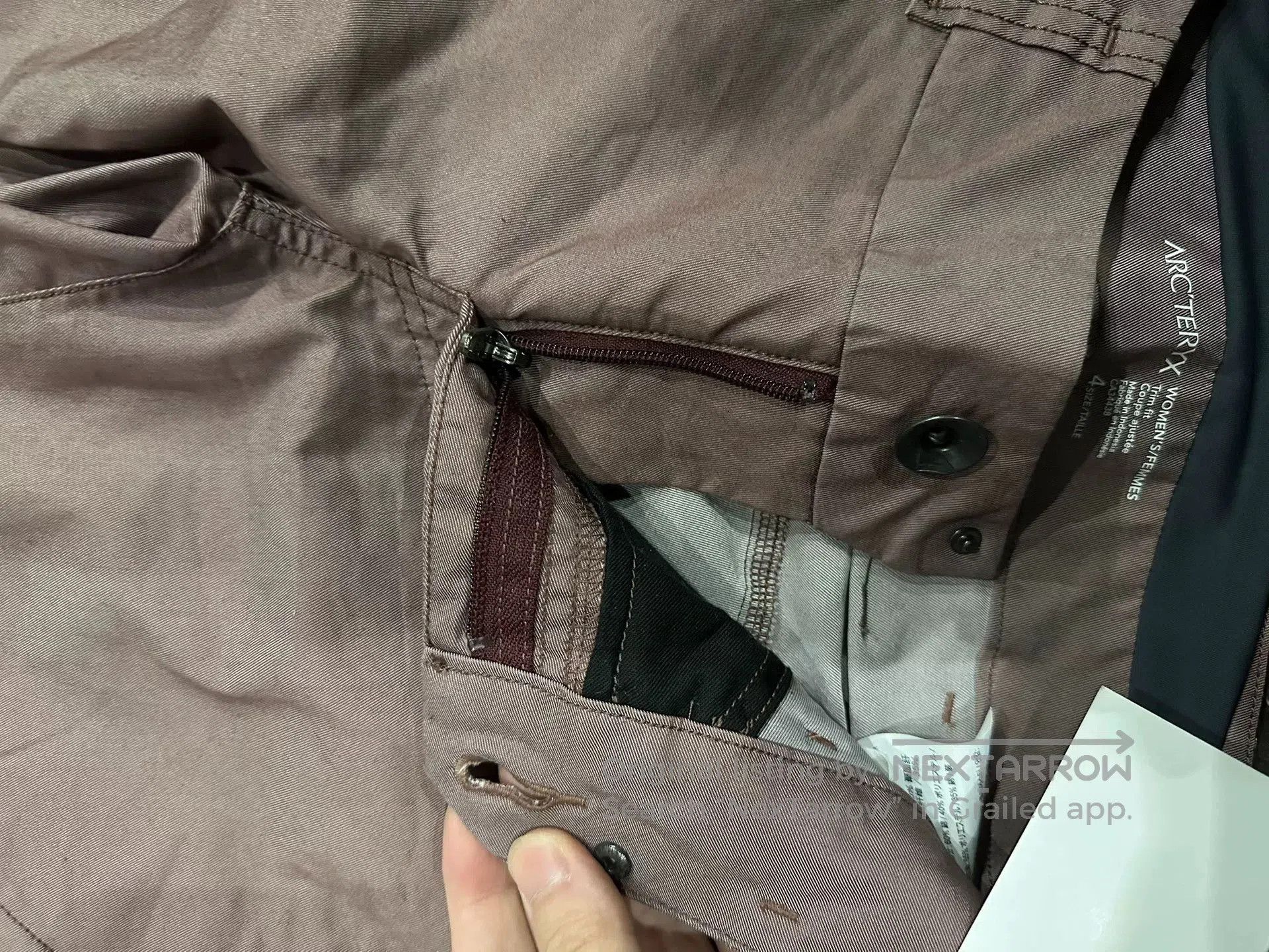 Arc'teryx Arc'teryx Women's Cropped Pants. Size 22" - 5 Thumbnail