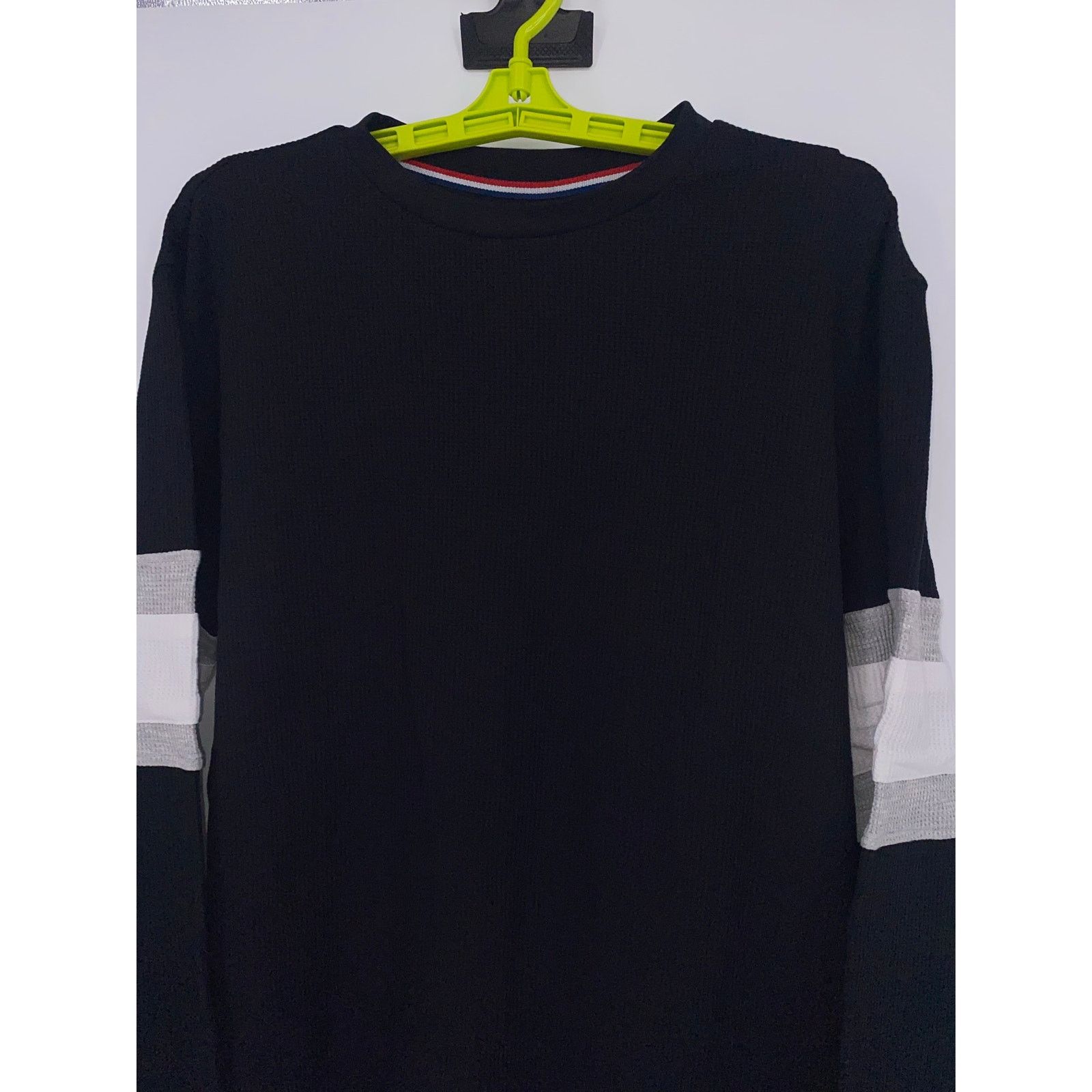 DKNY Mens 2pc NWOT Shirt Bundle (DKNY & CO81) Size US L / EU 52-54 / 3 - 7 Thumbnail