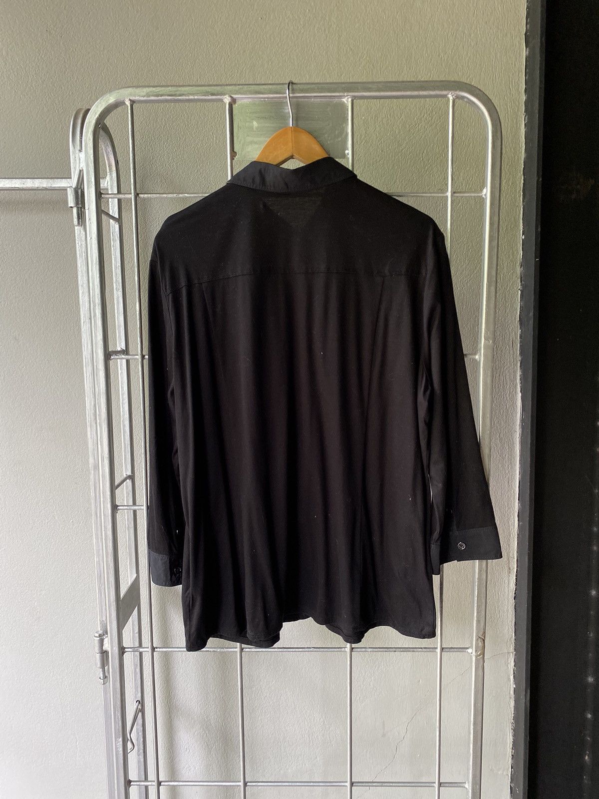 Burberry Burberry 2 pocket black shirt Size ONE SIZE - 2 Thumbnail