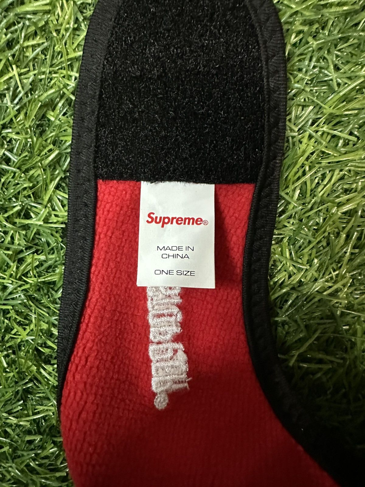 Goretex × Supreme Supreme X Gortex WINDSTOPPER Facemask Red Size ONE SIZE - 4 Thumbnail