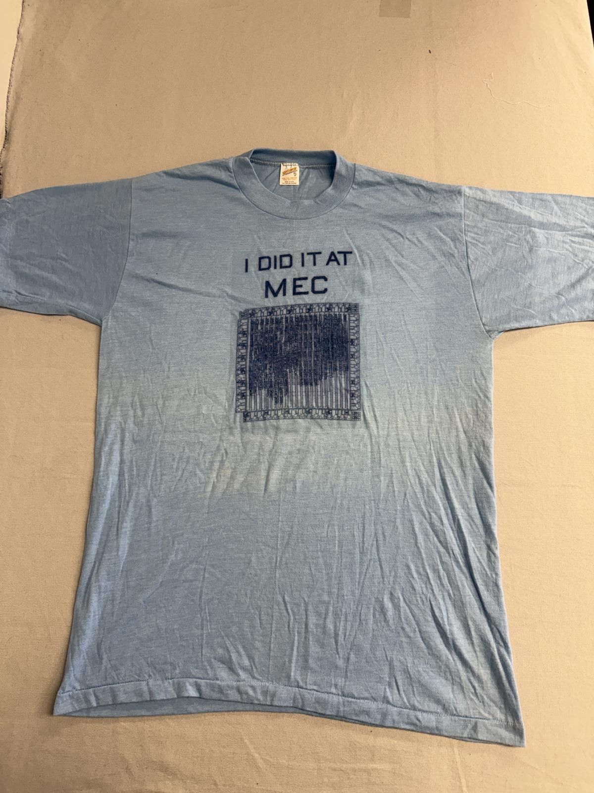 Salem Sportswear Vintage MEC Conference T-shirt 1980s Computer Chip Tee - XL Size US XL / EU 56 / 4 - 1 Thumbnail