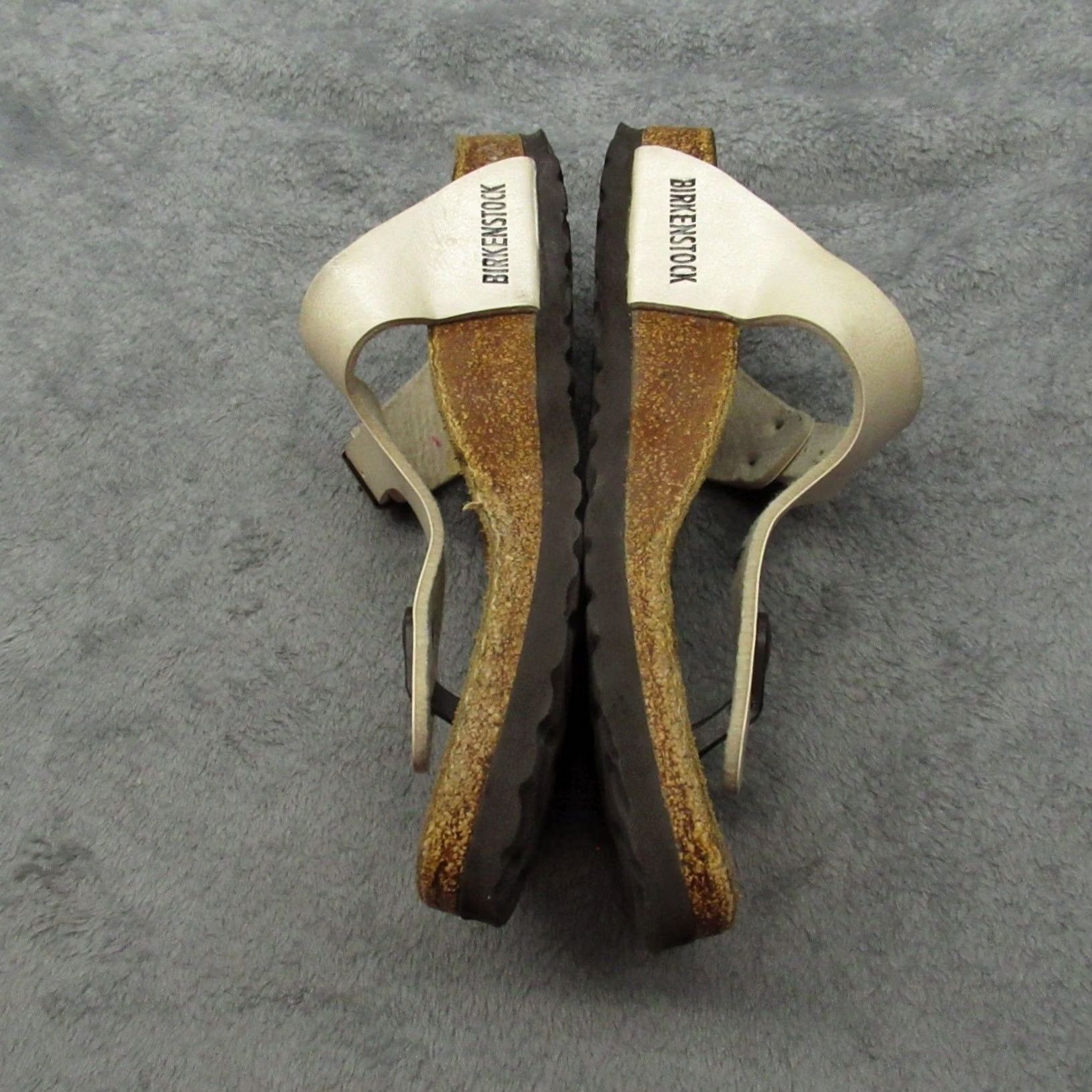 Birkenstock Birkenstock Gizeh Sandals Women 6 Men 4 Thong Pearl White Metallic Cork 37 Size US 6 / IT 36 - 3 Thumbnail