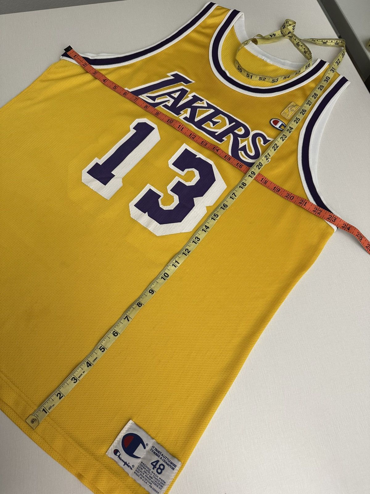 Champion × NBA × Vintage 90s Lakers Wilt Chamberlain Gold NBA Logo Champion Jersey Size US XL / EU 56 / 4 - 23 Thumbnail