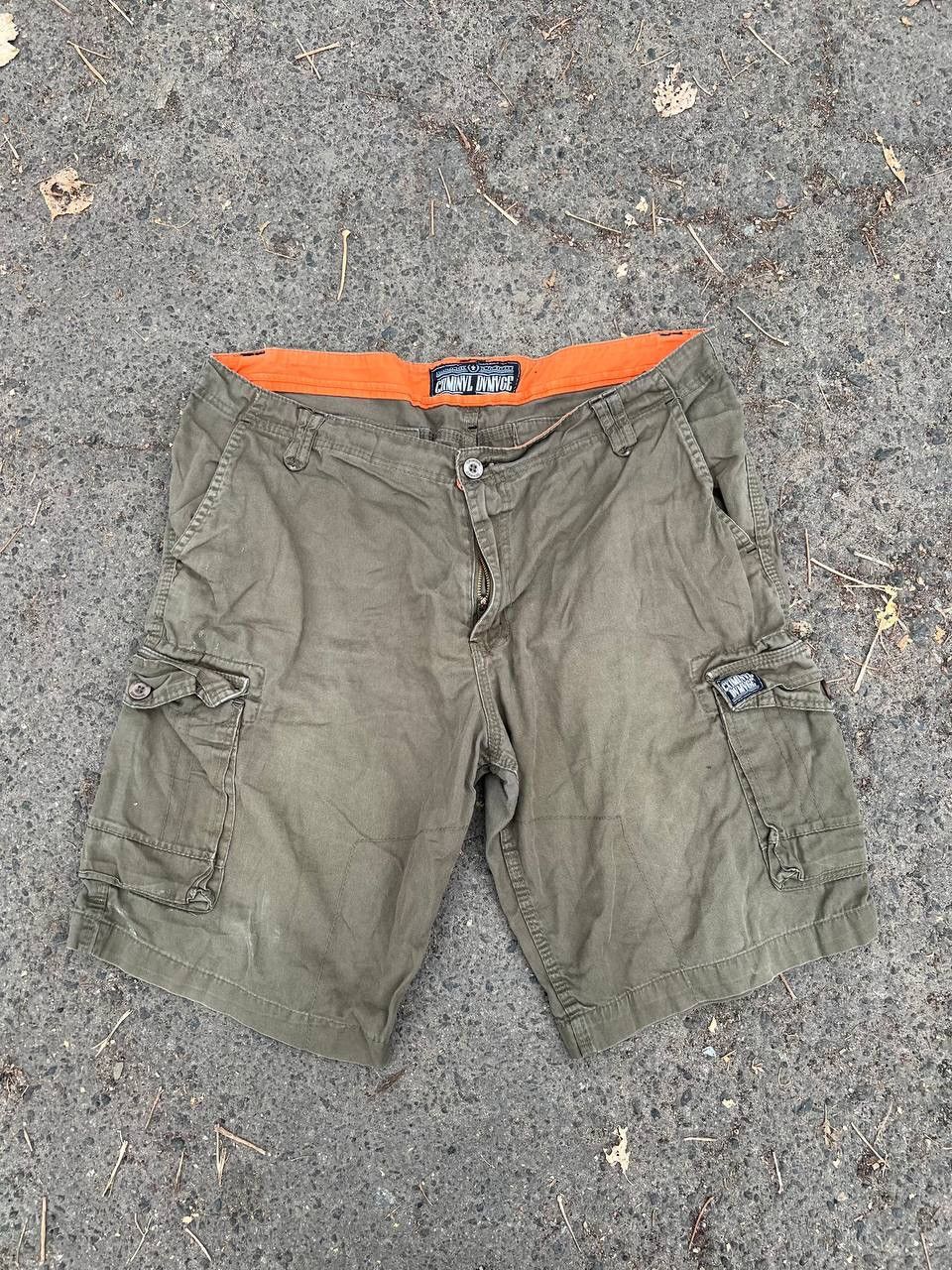 Criminal Damage × Vintage Vintage Y2K Criminal Damage Mikitary Baggy Cargo Rap Shorts Size US 36 / EU 52 - 1 Thumbnail