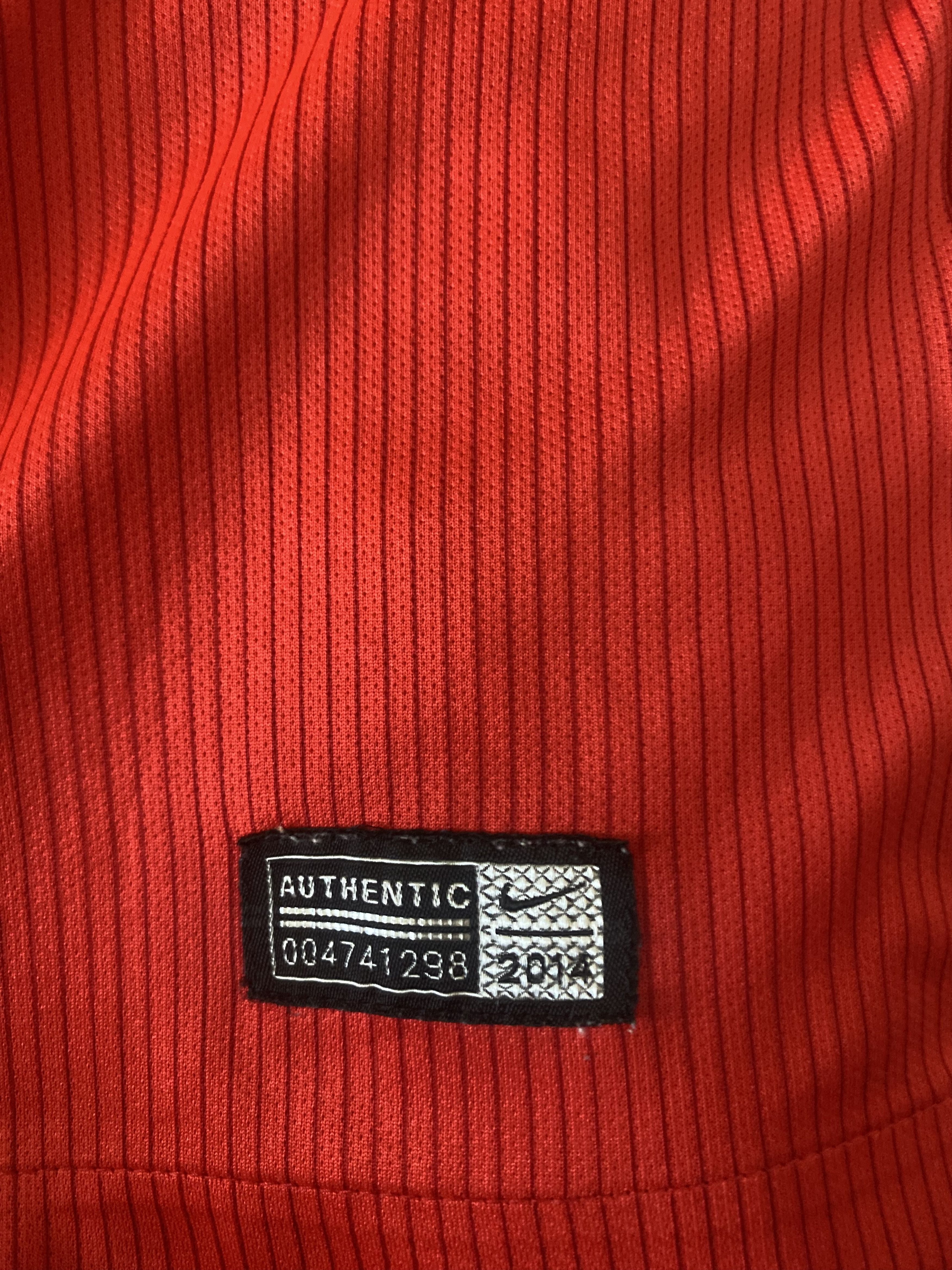 Nike ENGLAND - #4 GERRARD - 2014 - 2015 - Nike - UNIQUE Size US L / EU 52-54 / 3 - 4 Thumbnail