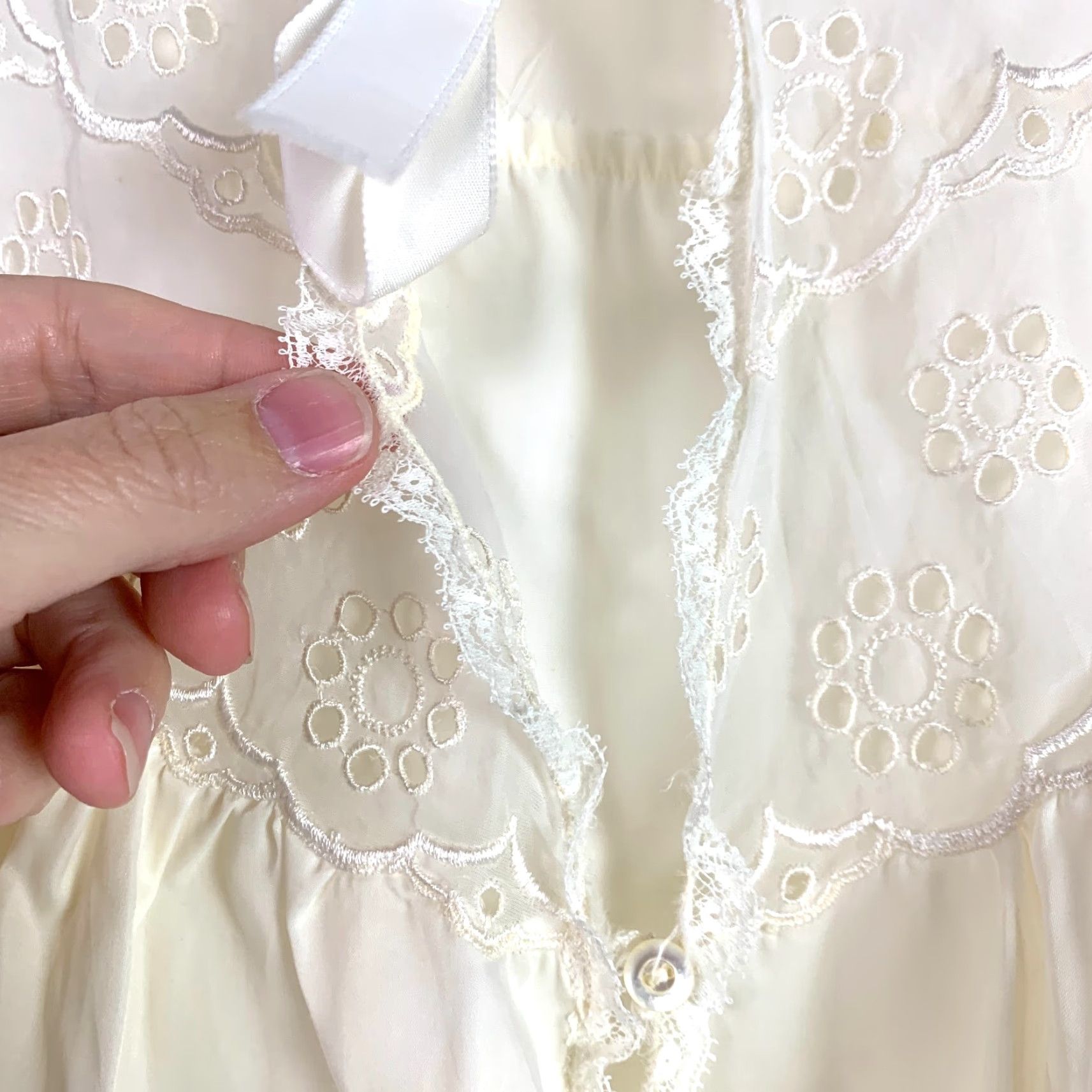 Vintage VINTAGE Godfried Nightgown Shirt Nylon Yellow 1960s Small Womens Size ONE SIZE - 4 Thumbnail